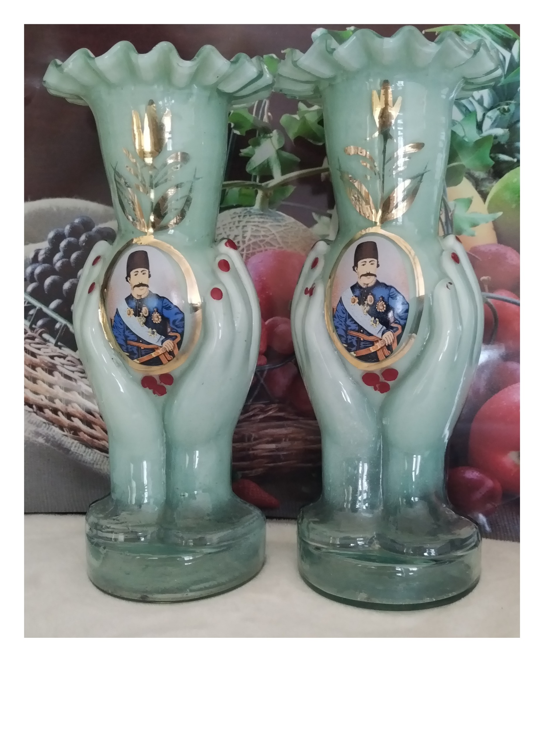 گلدان قدیمی دست دلبر