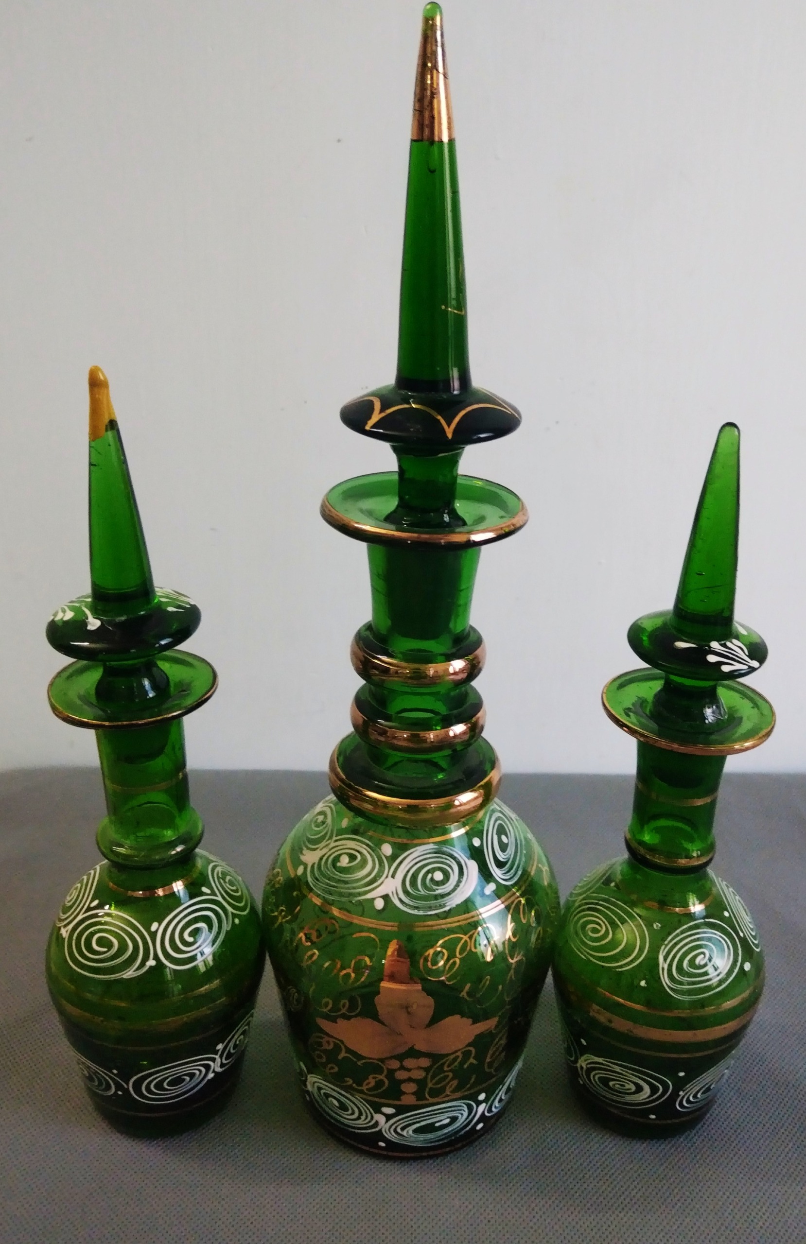 تنگ نیزه ای قدیمی