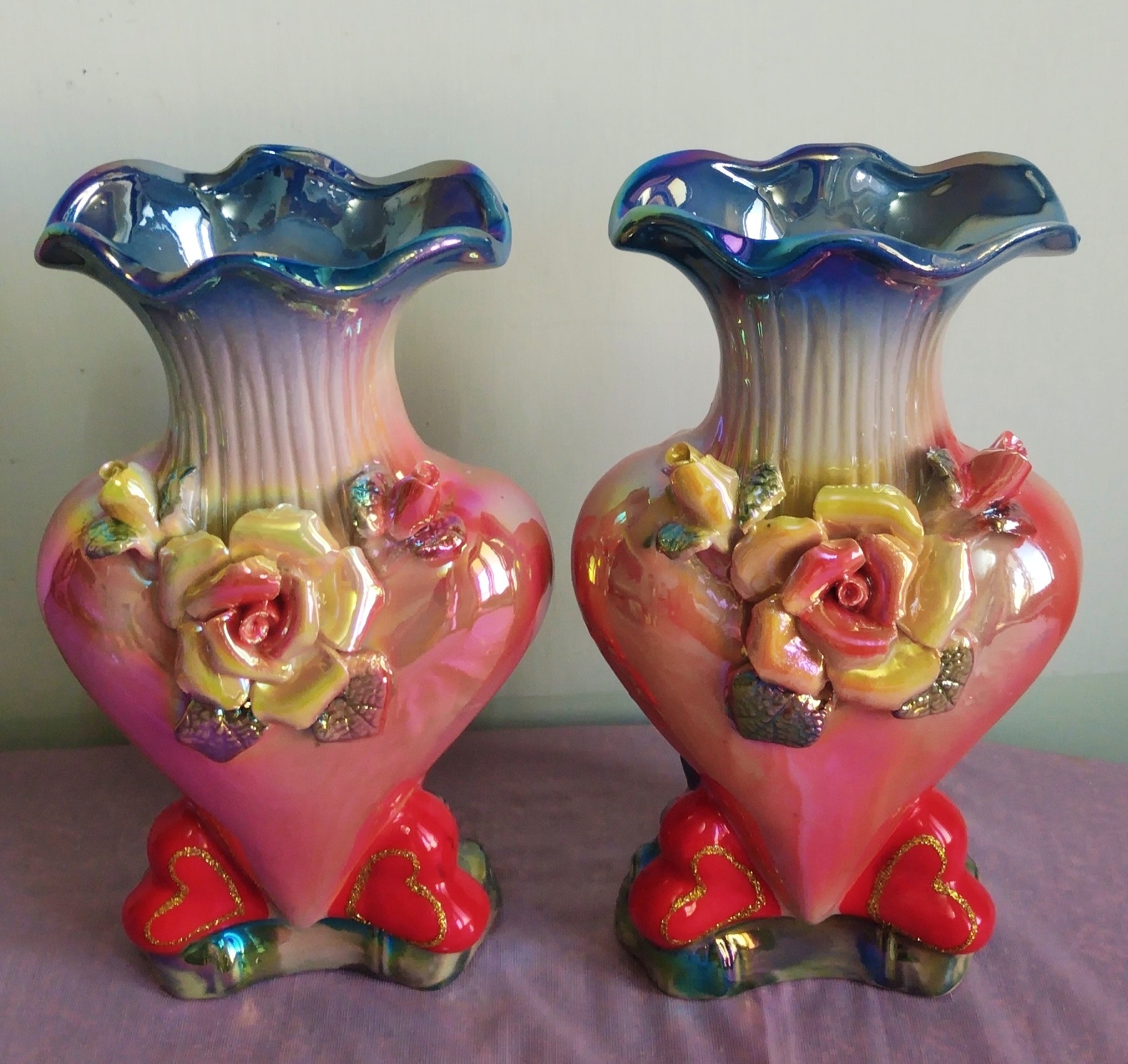 گلدان قدیمی قلبی