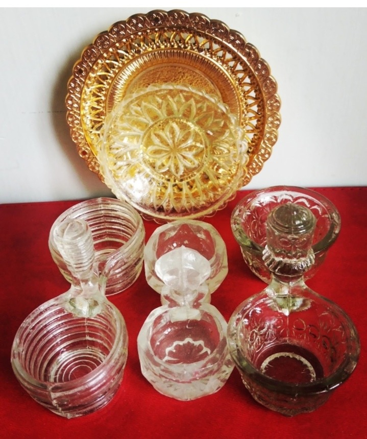 نمکدان قدیمی ترازویی