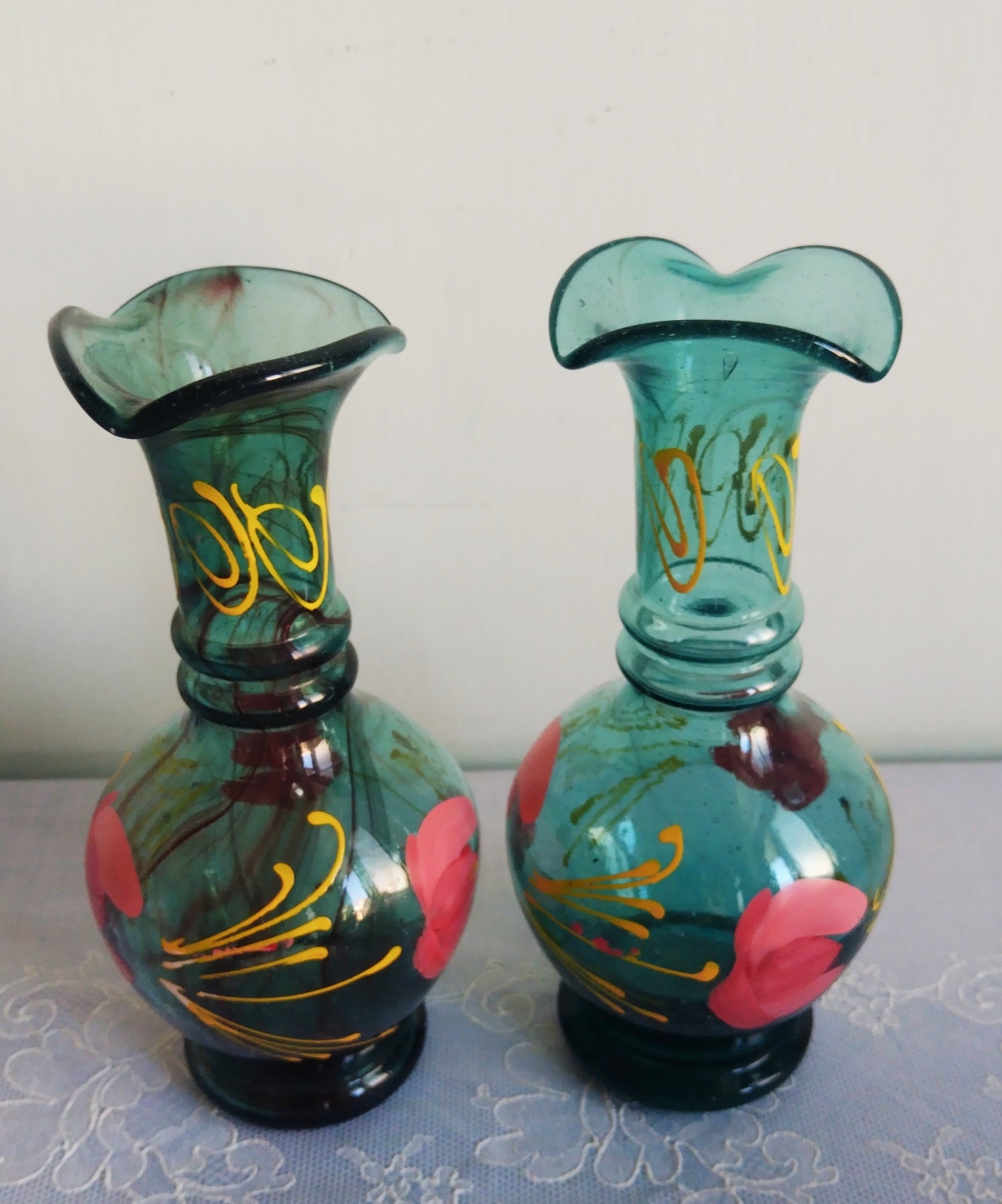 گلدان قدیمی دستساز