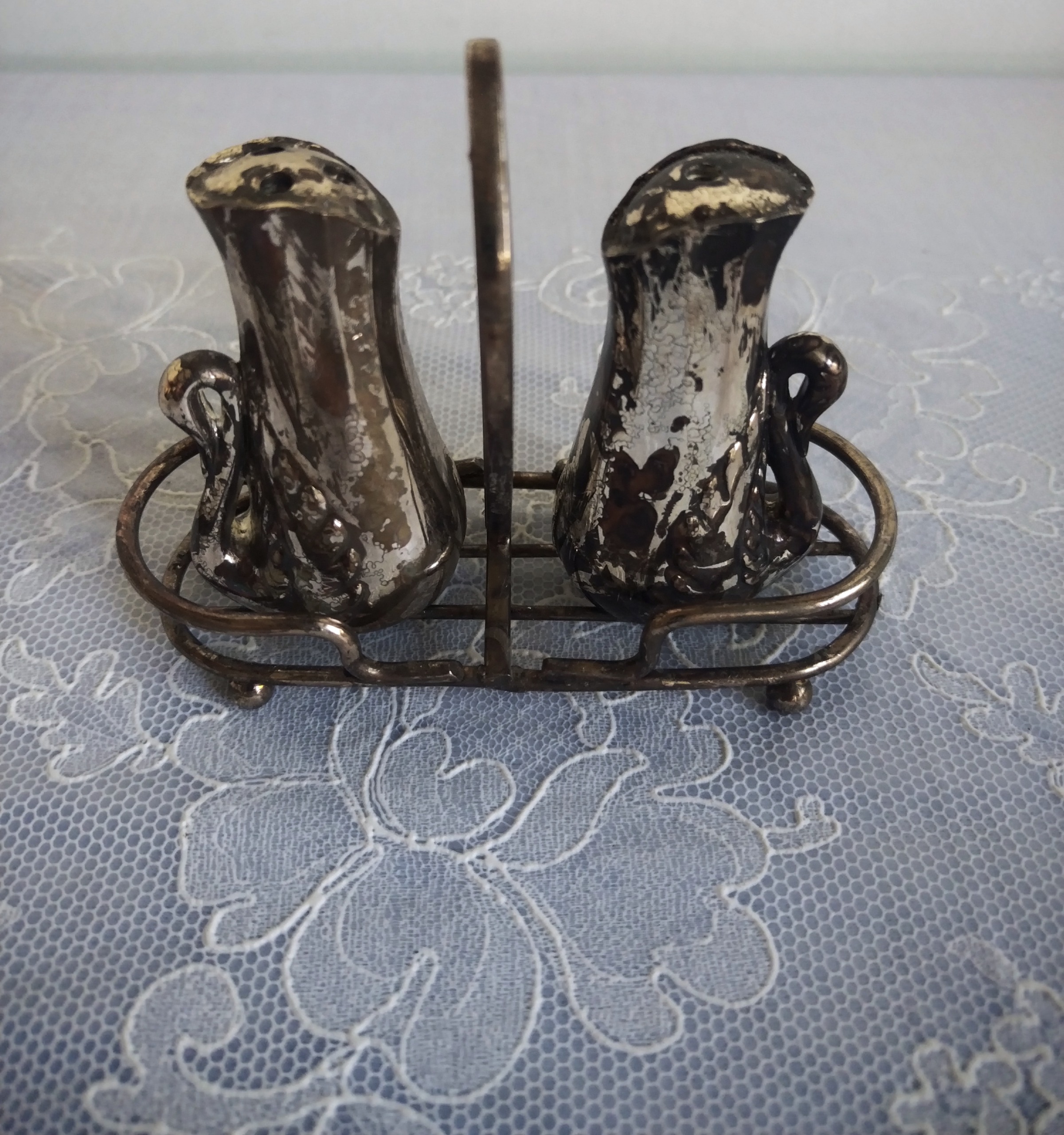 نمکدان قدیمی نور بلین