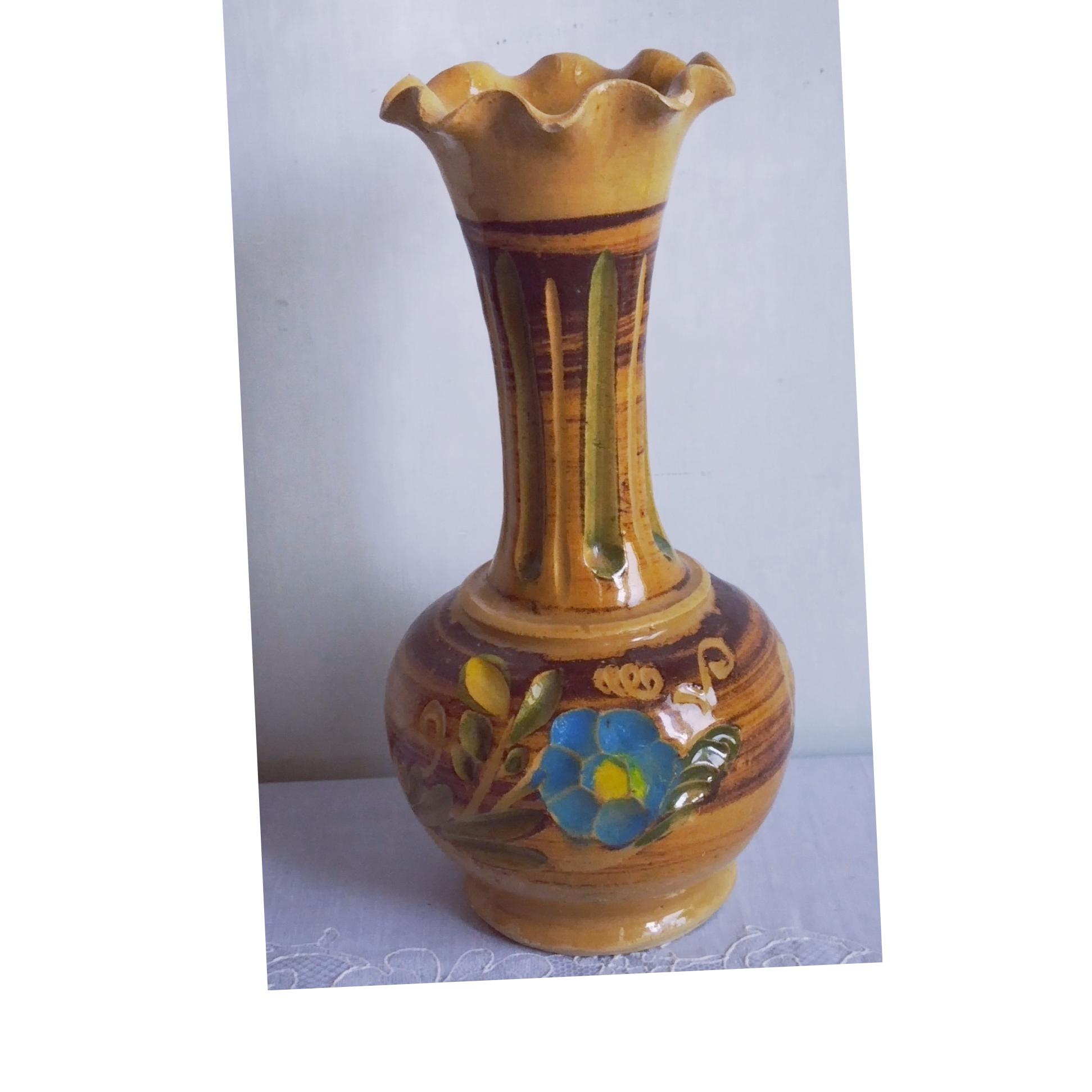 گلدان قدیمی لعاب دار