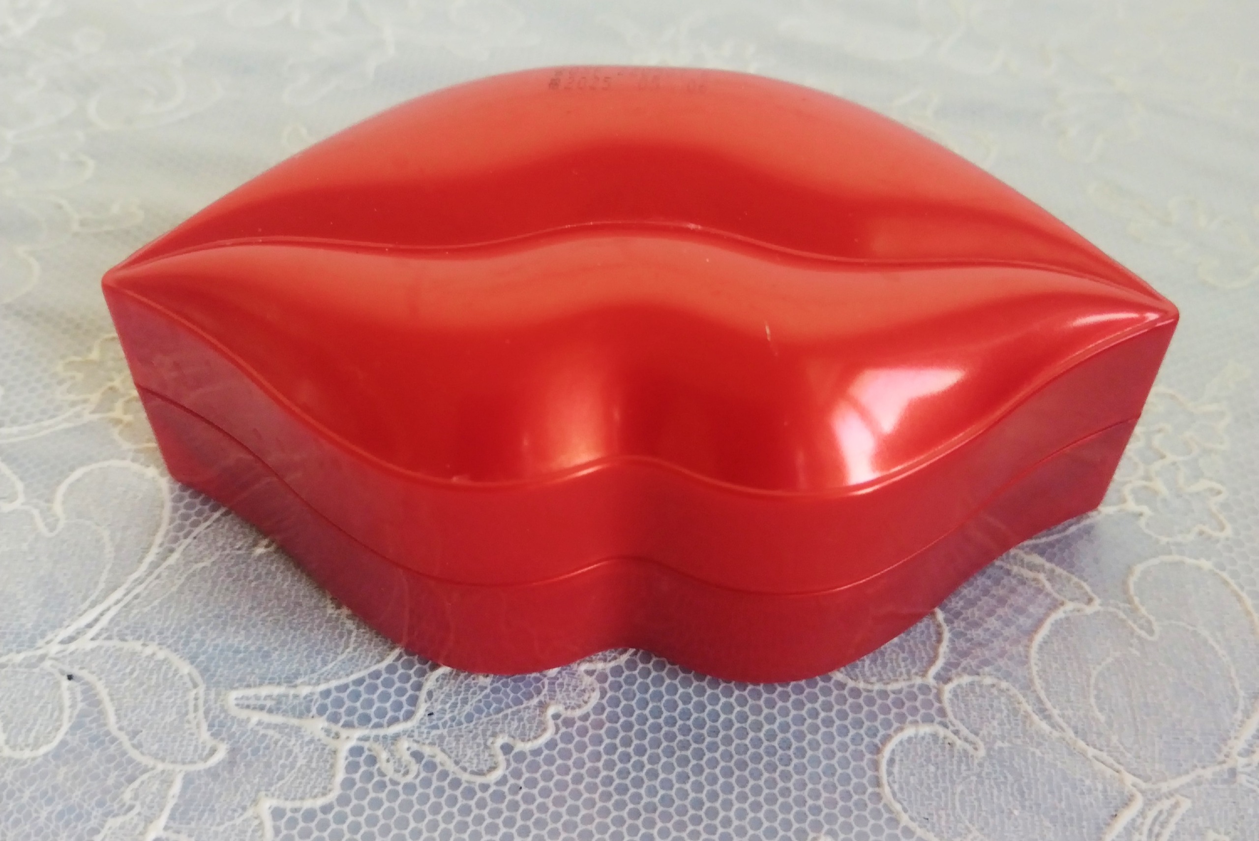 قوطی اکرلیک سالم