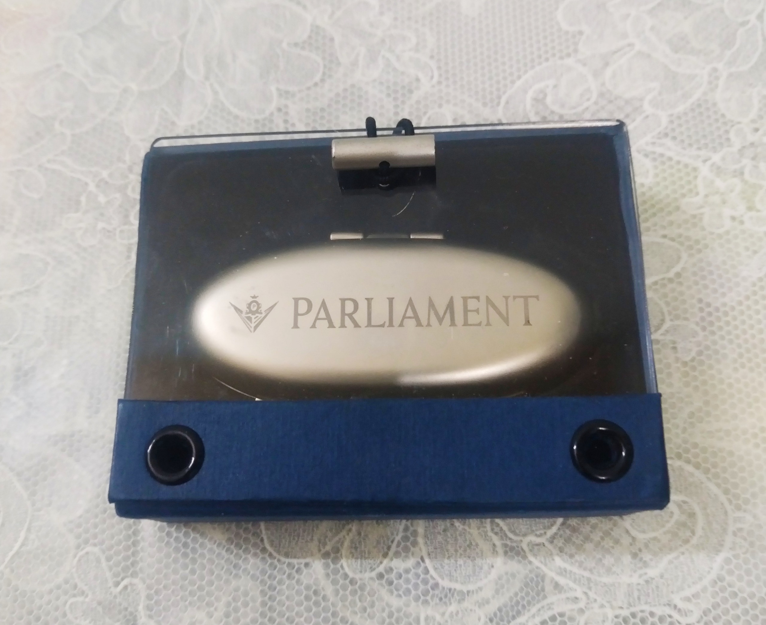 زیر سیگاری جیبی قدیمی