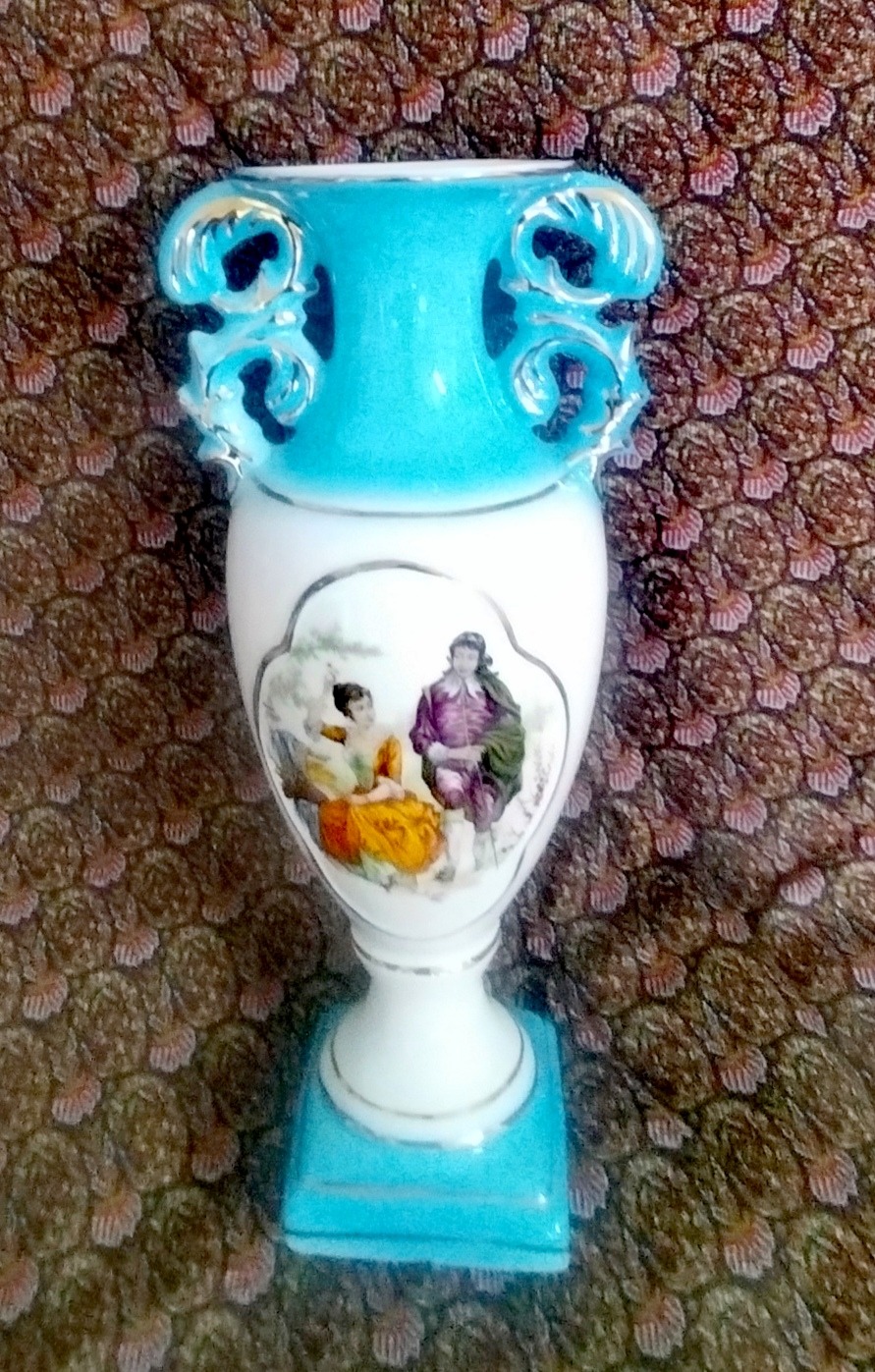 گلدان قدیمی قصایی