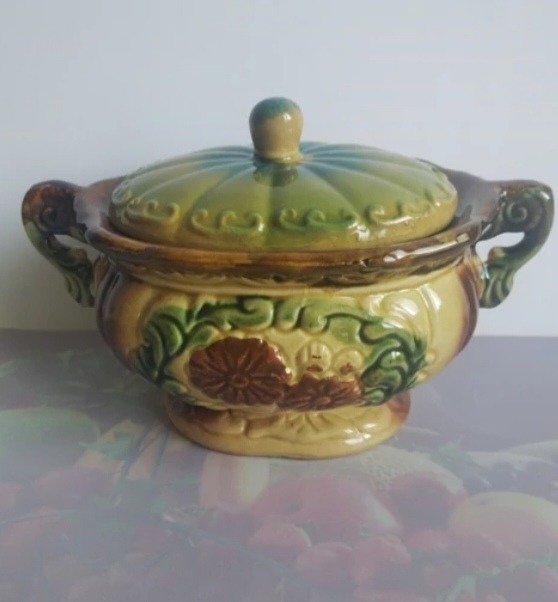 شکلات خوری قدیمی سرامیکی