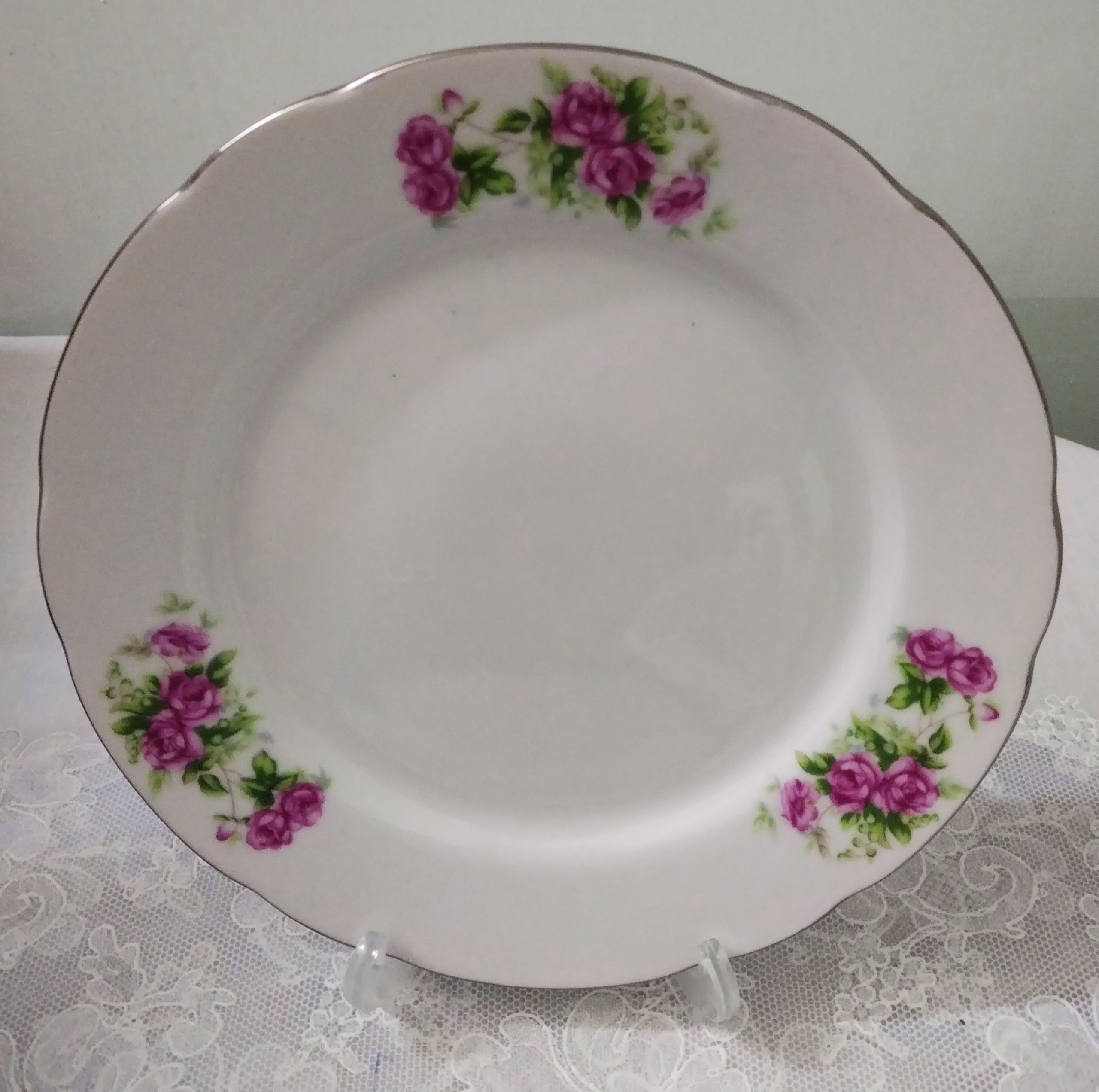 بشقاب نو گلسرخی ژاپنی قدیمی