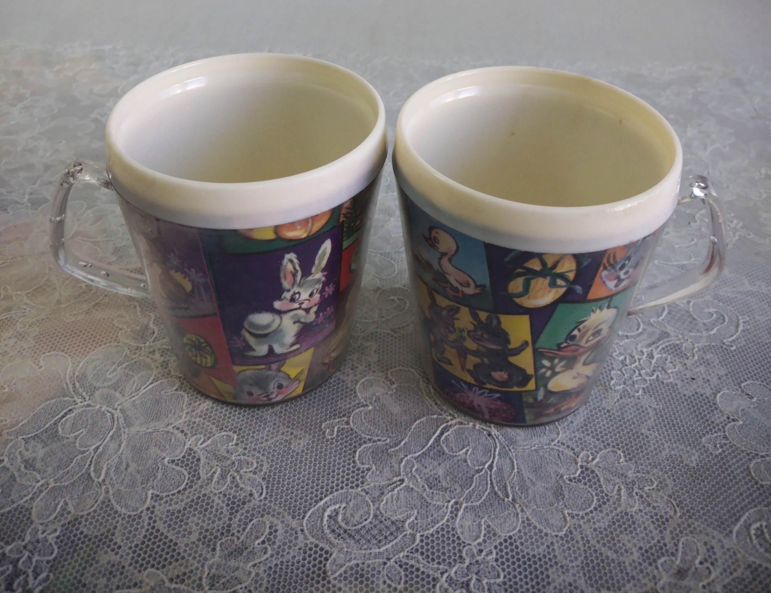 لیوان اکرلیک طرح کارتونی