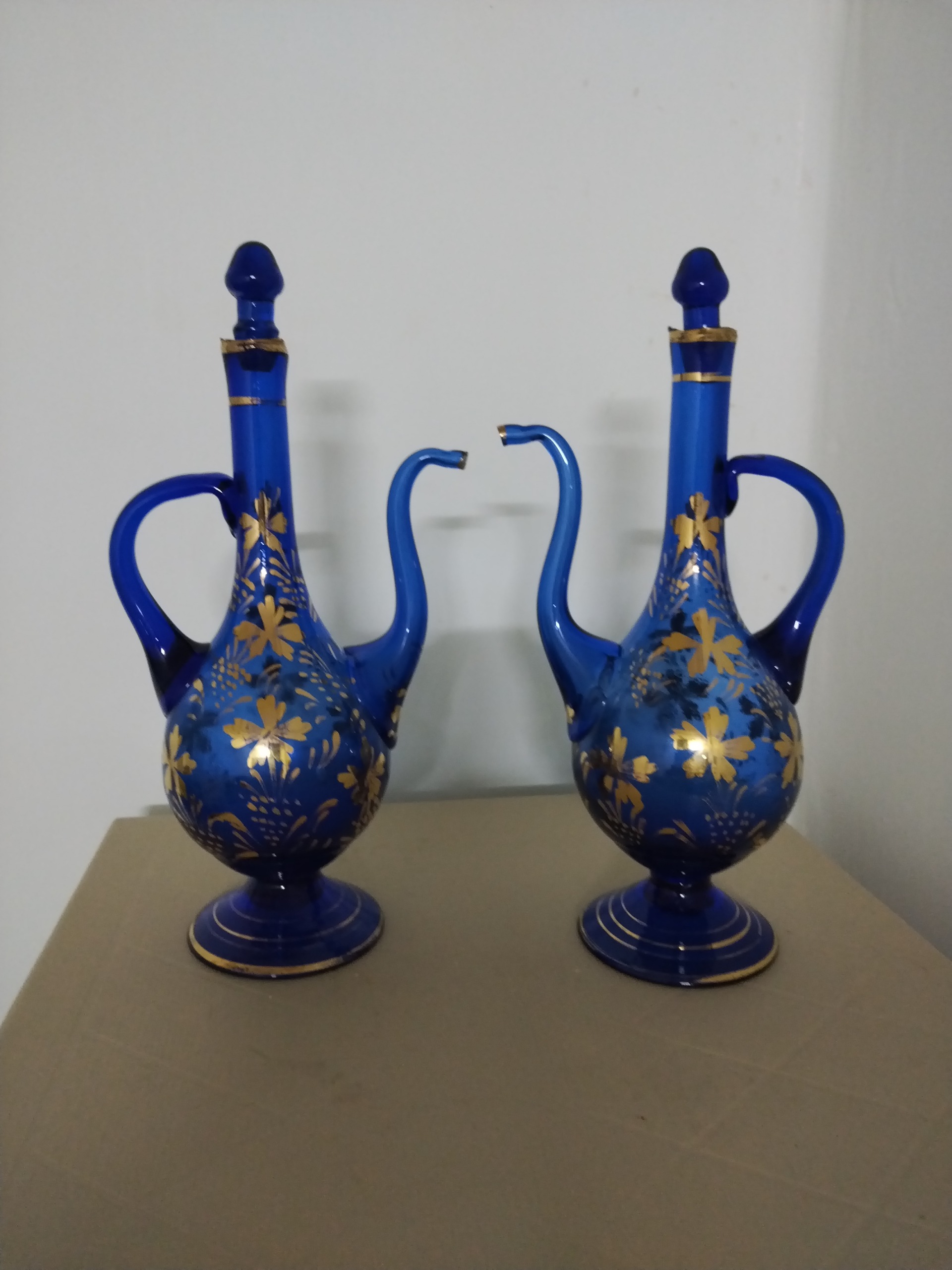 گلابدان قدیمی طلاکوب