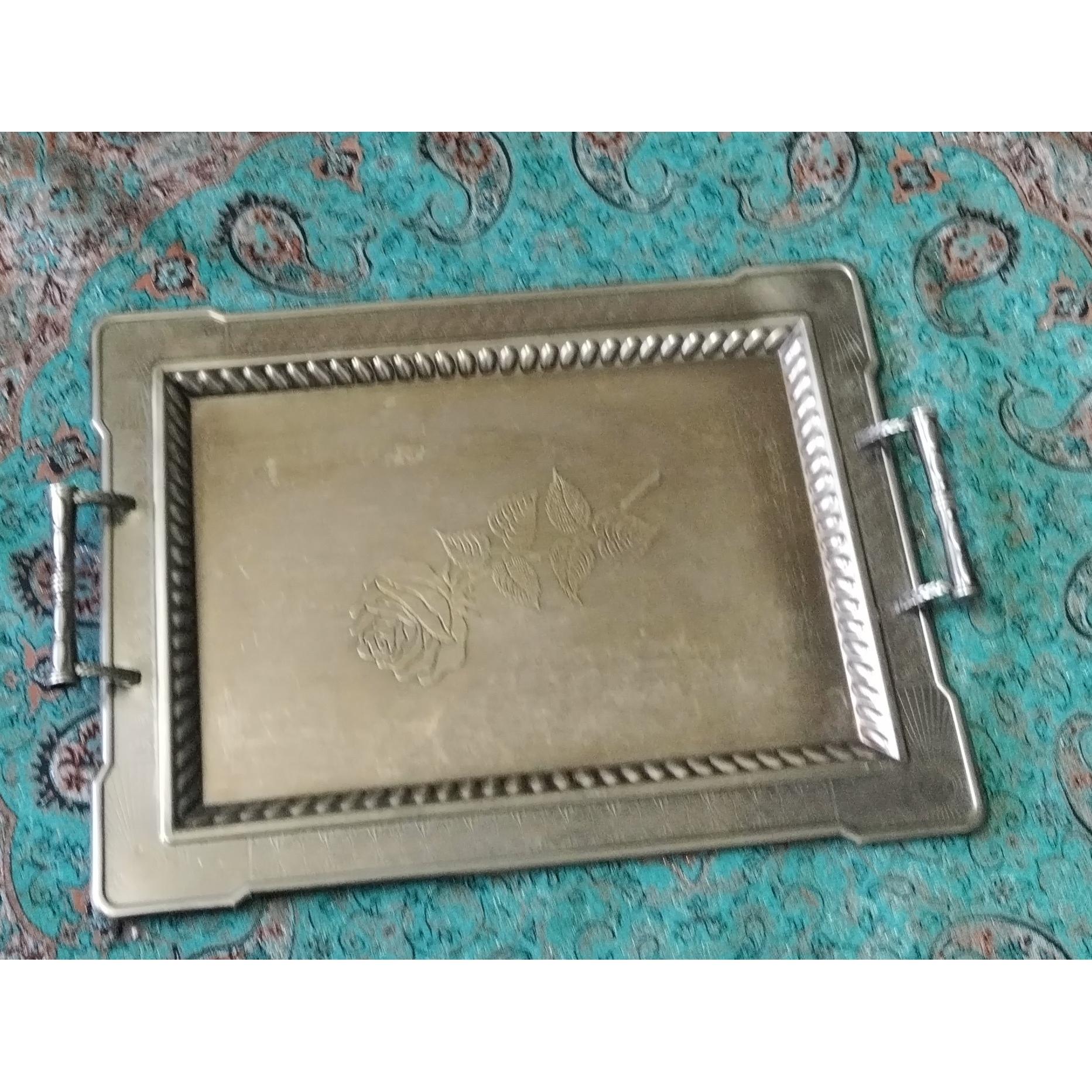 سینی فلزی قدیمی