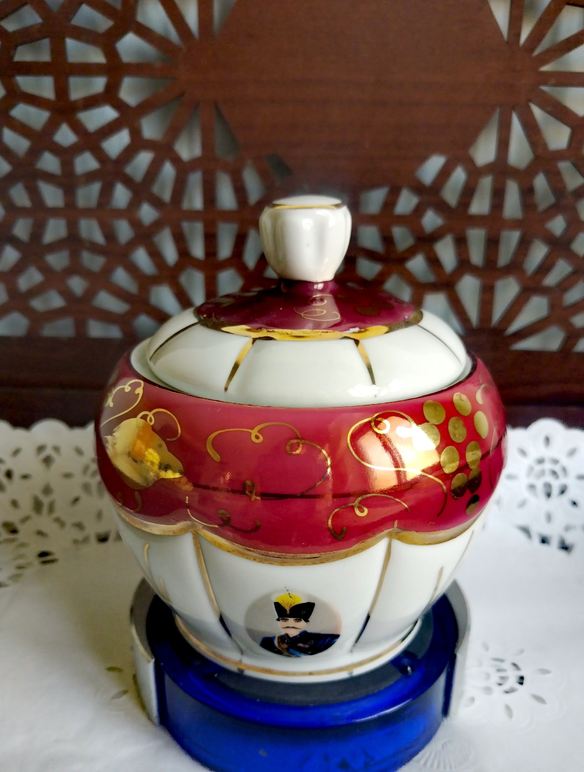 قندان نیم لاکی قدیمی