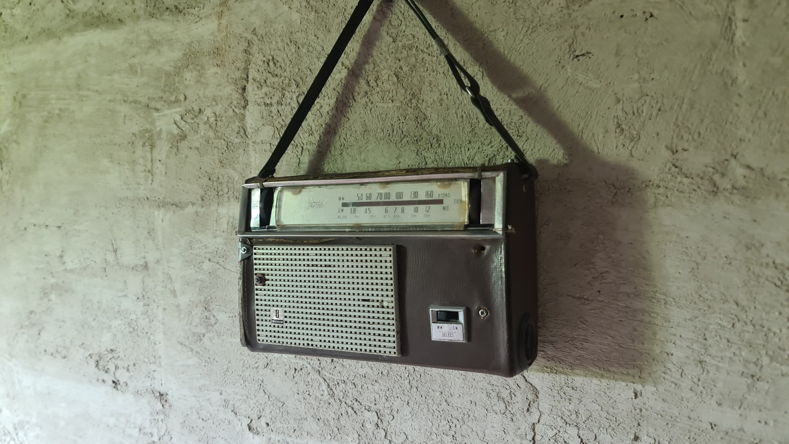 رادیو قدیمی کلکسیونی