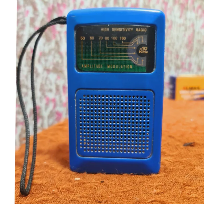 رادیو قدیمی تک موج