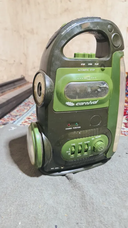 رادیو ضبط قدیمی