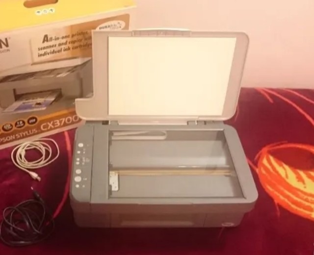 اسکنرپرینتر Epson Stylus CX3700 دقت بالا کم کار