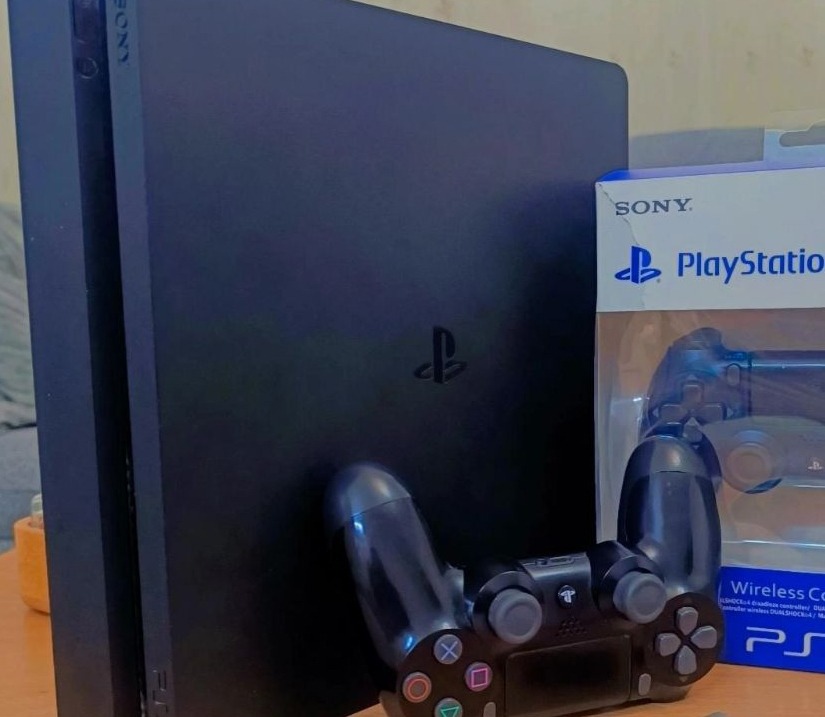 Ps4 slim کپی خور