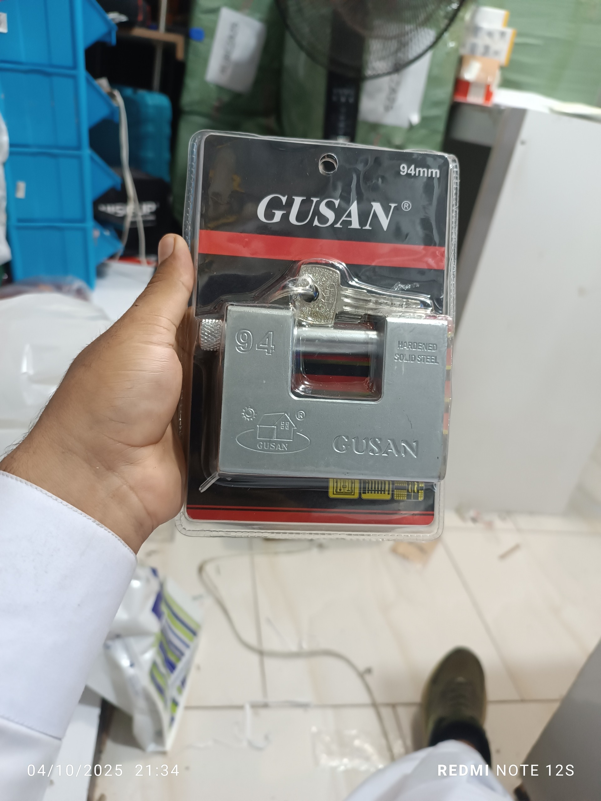 مزایده....1عدد قفل کتابی سایز94 به همراه5کلید
