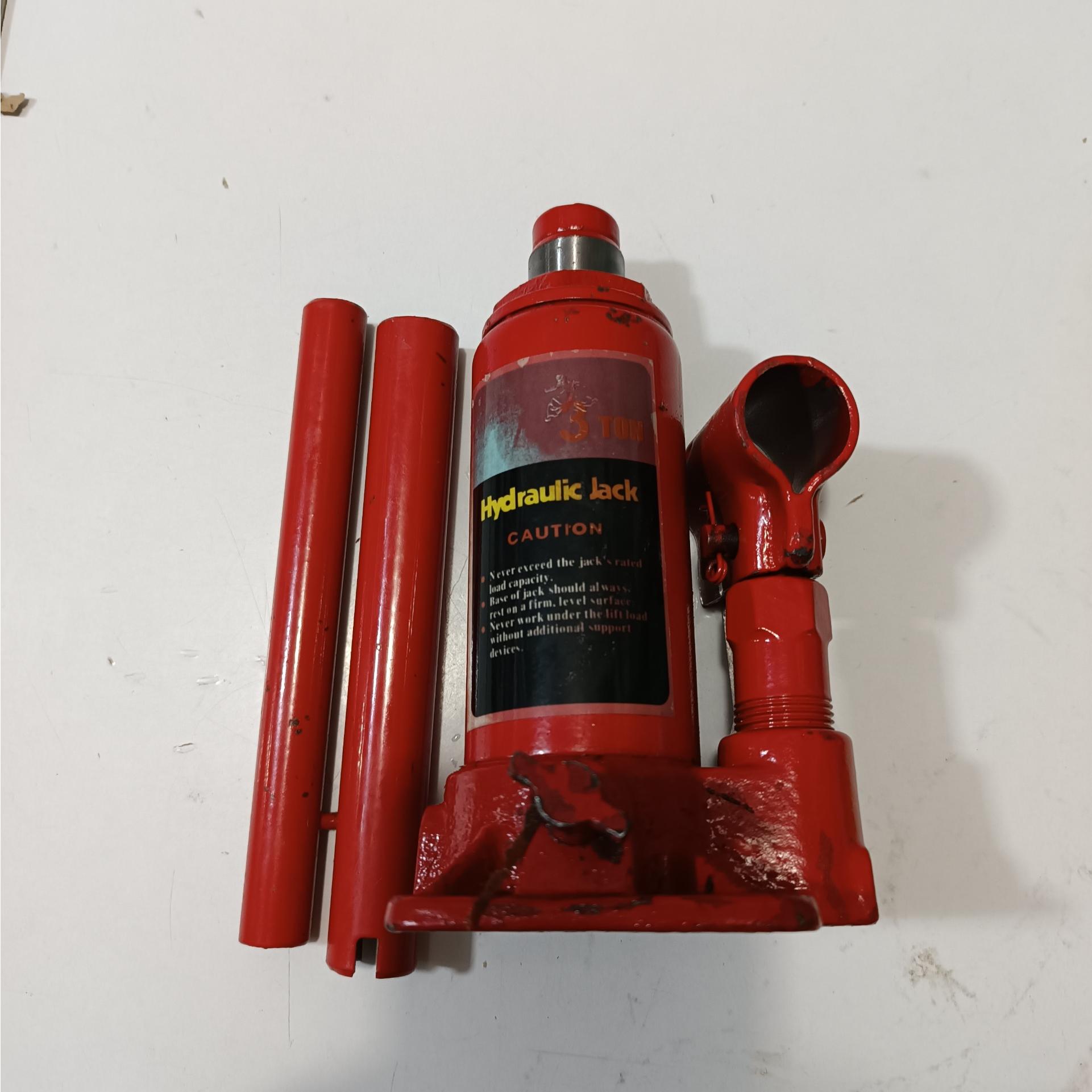 مزایده...1عدد جک3تن دست دوم روغن هاش ریخته