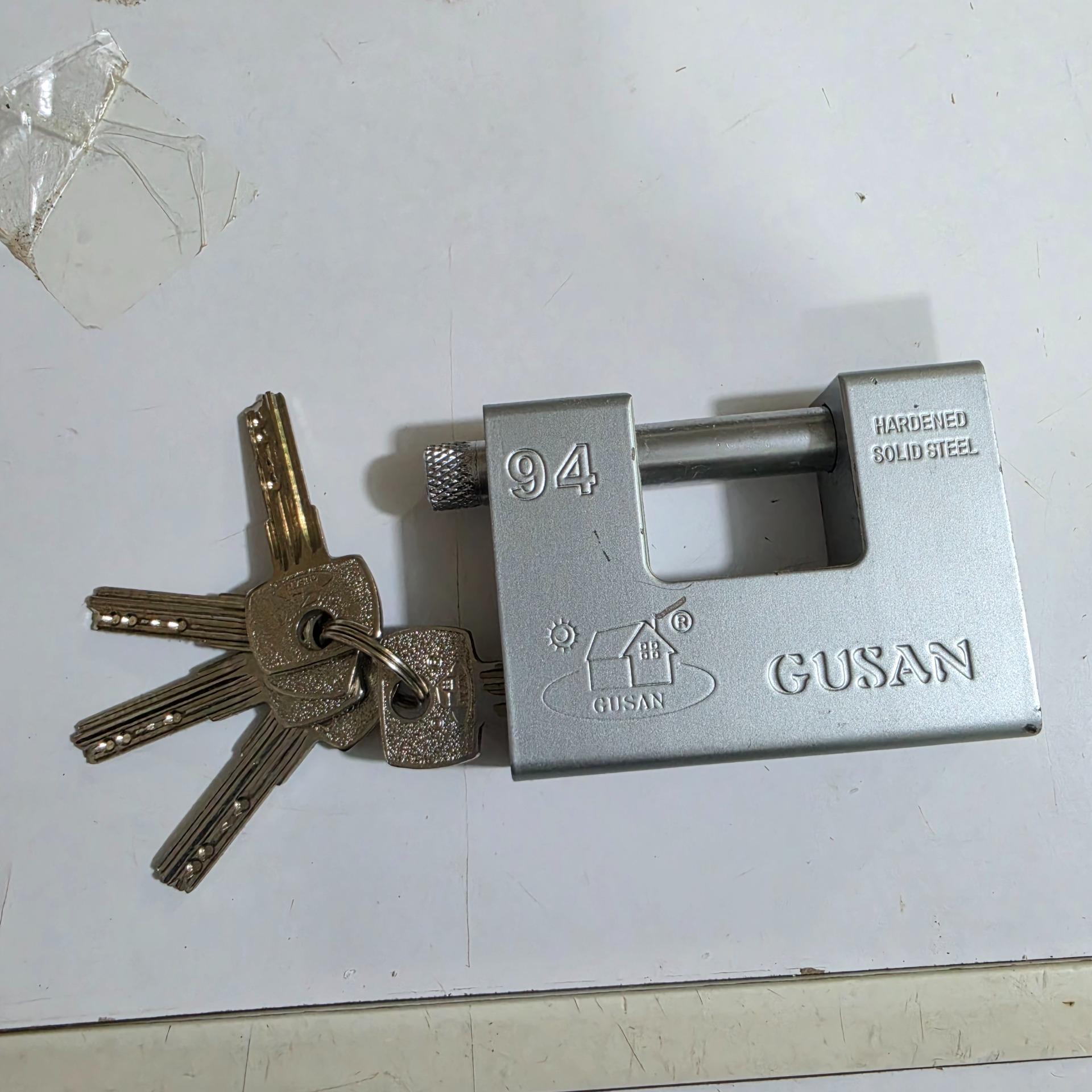مزایده...1 عدد قفل کتابی سایز94به همراه 5عدد کلید