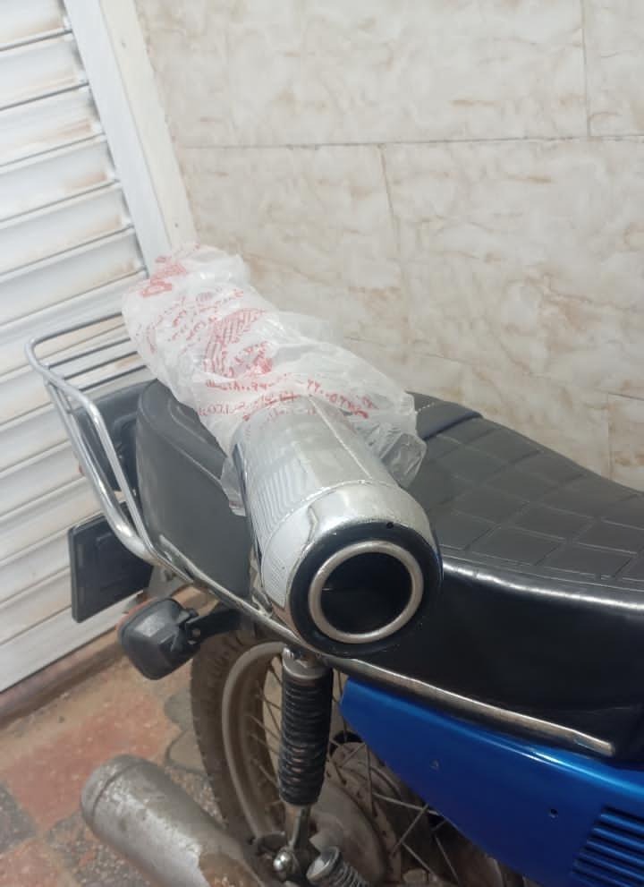 اگزوز موتور سیکلت S800 مدل کاربراتی