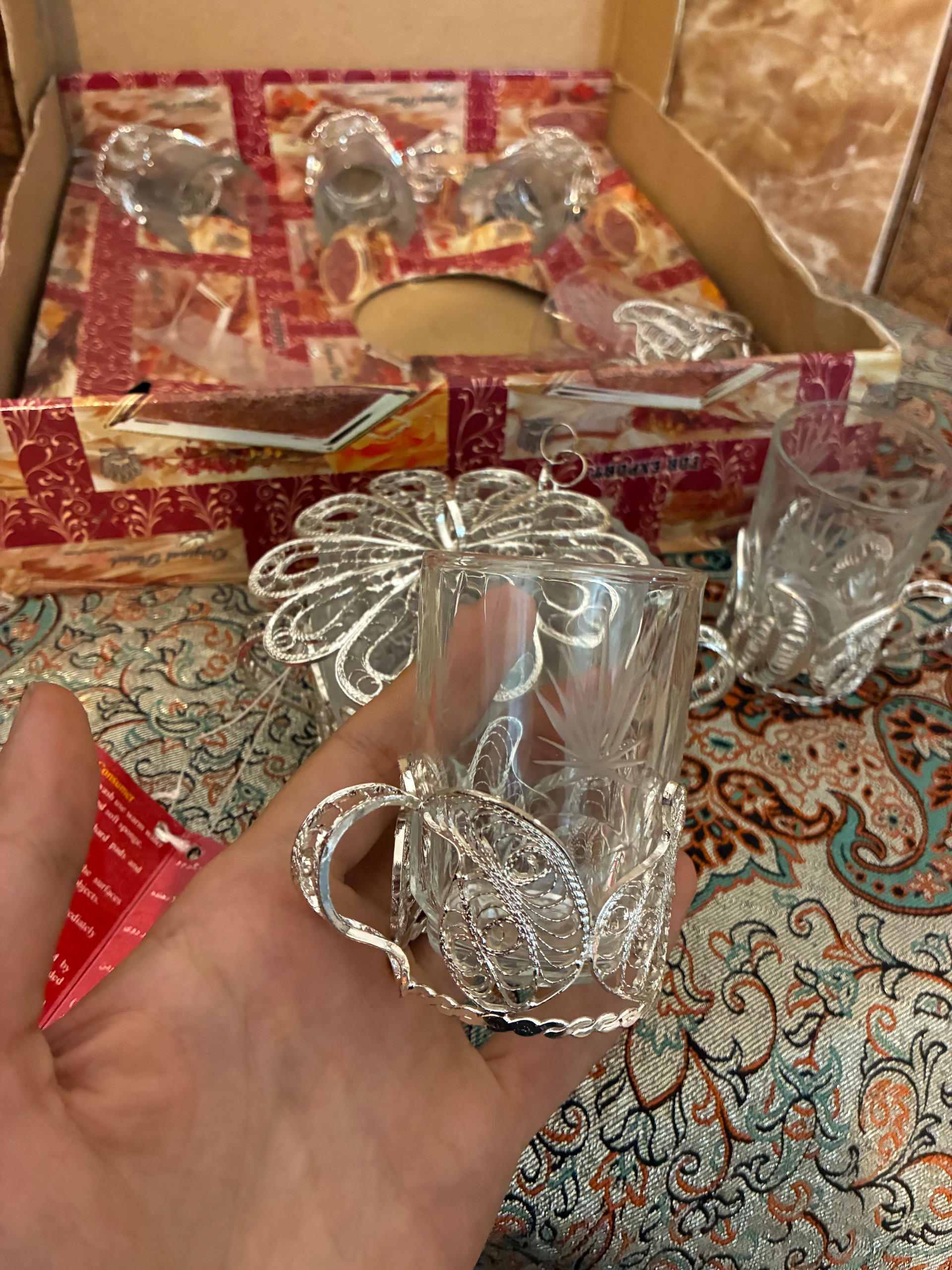 فنجان جا مانده و کاملا نو و سالم