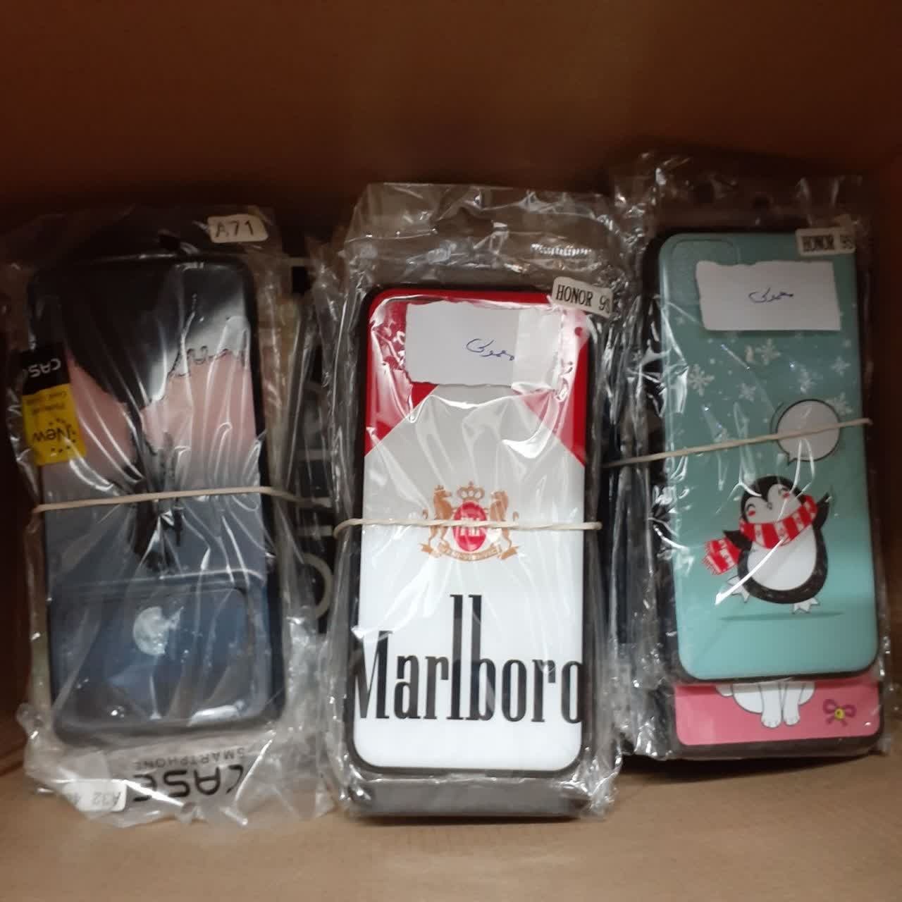 تعدادی قاب گوشی