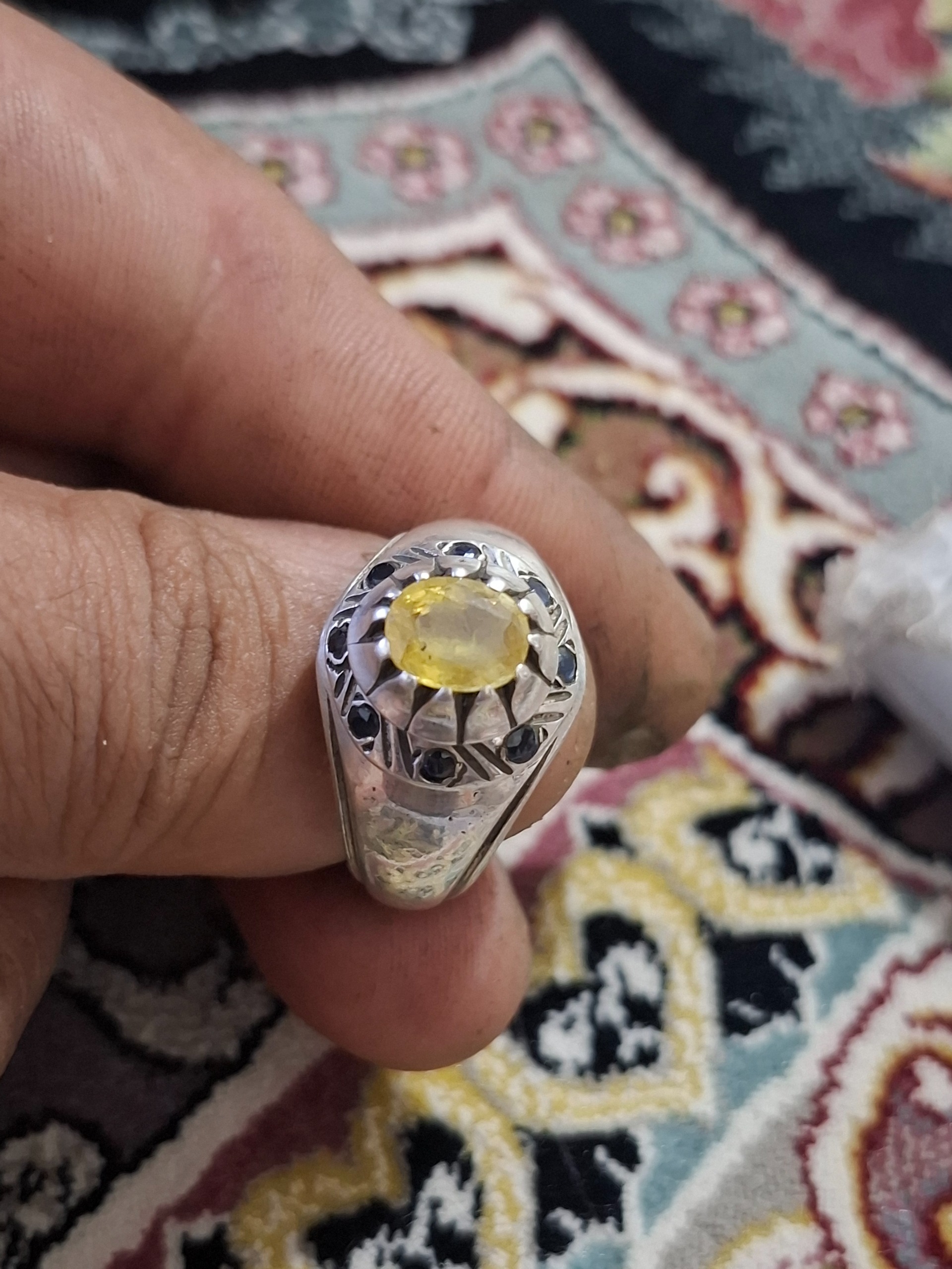 انگشتر نقره یاقوت زرد