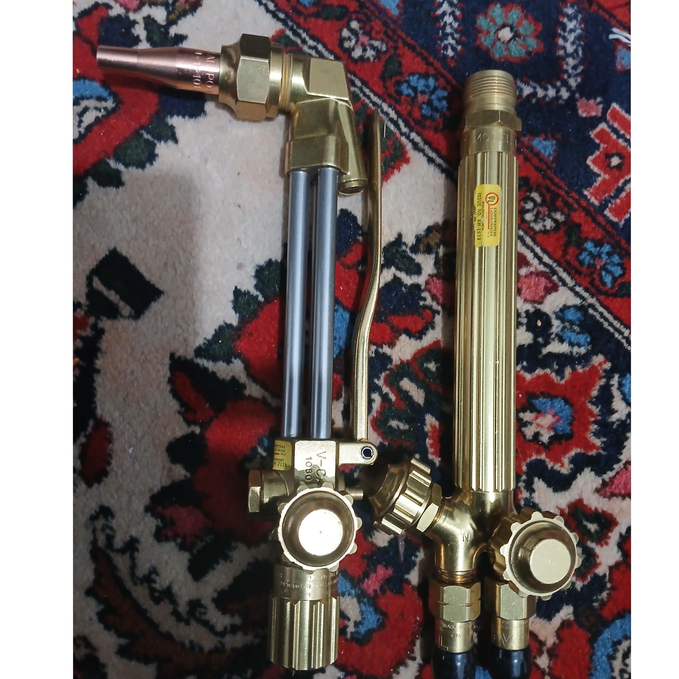 سرپیک برشکاری ویکتور