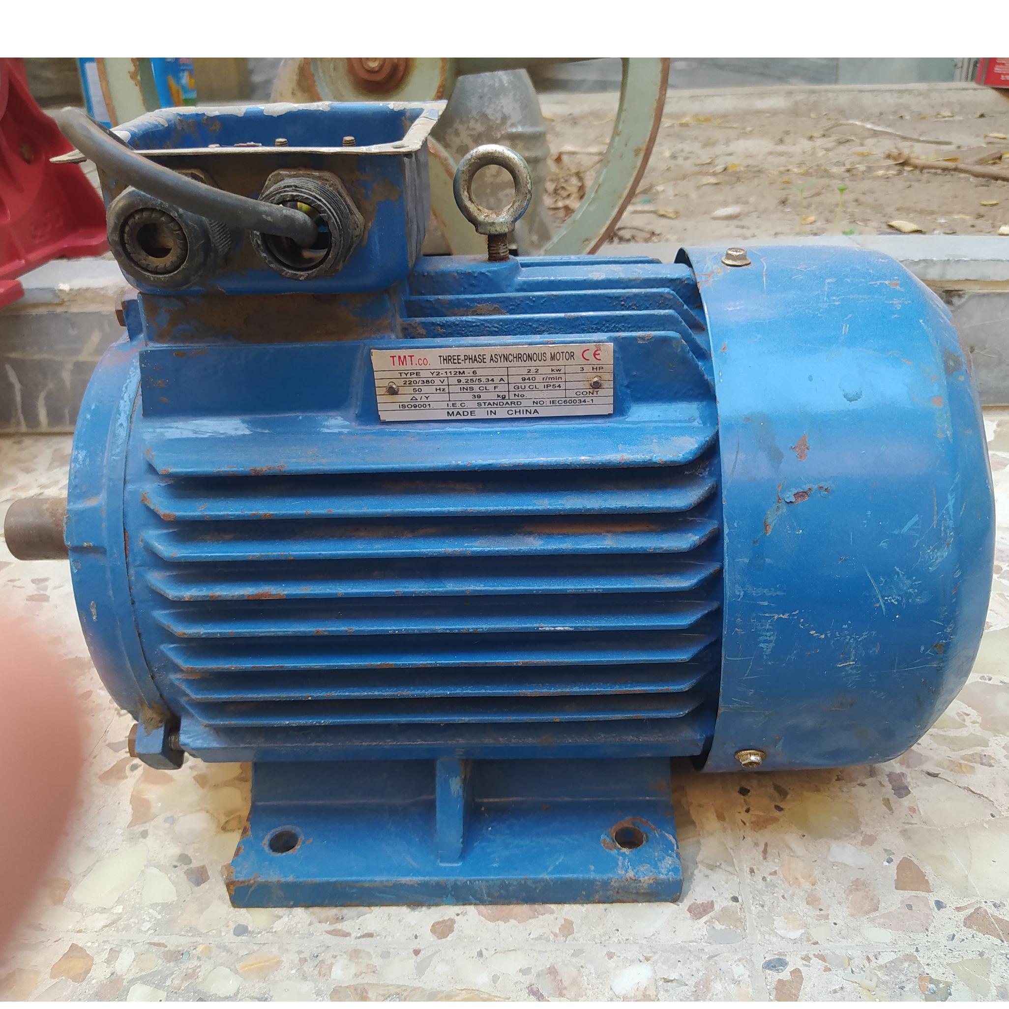 الکترو موتور سه فاز 900 دور