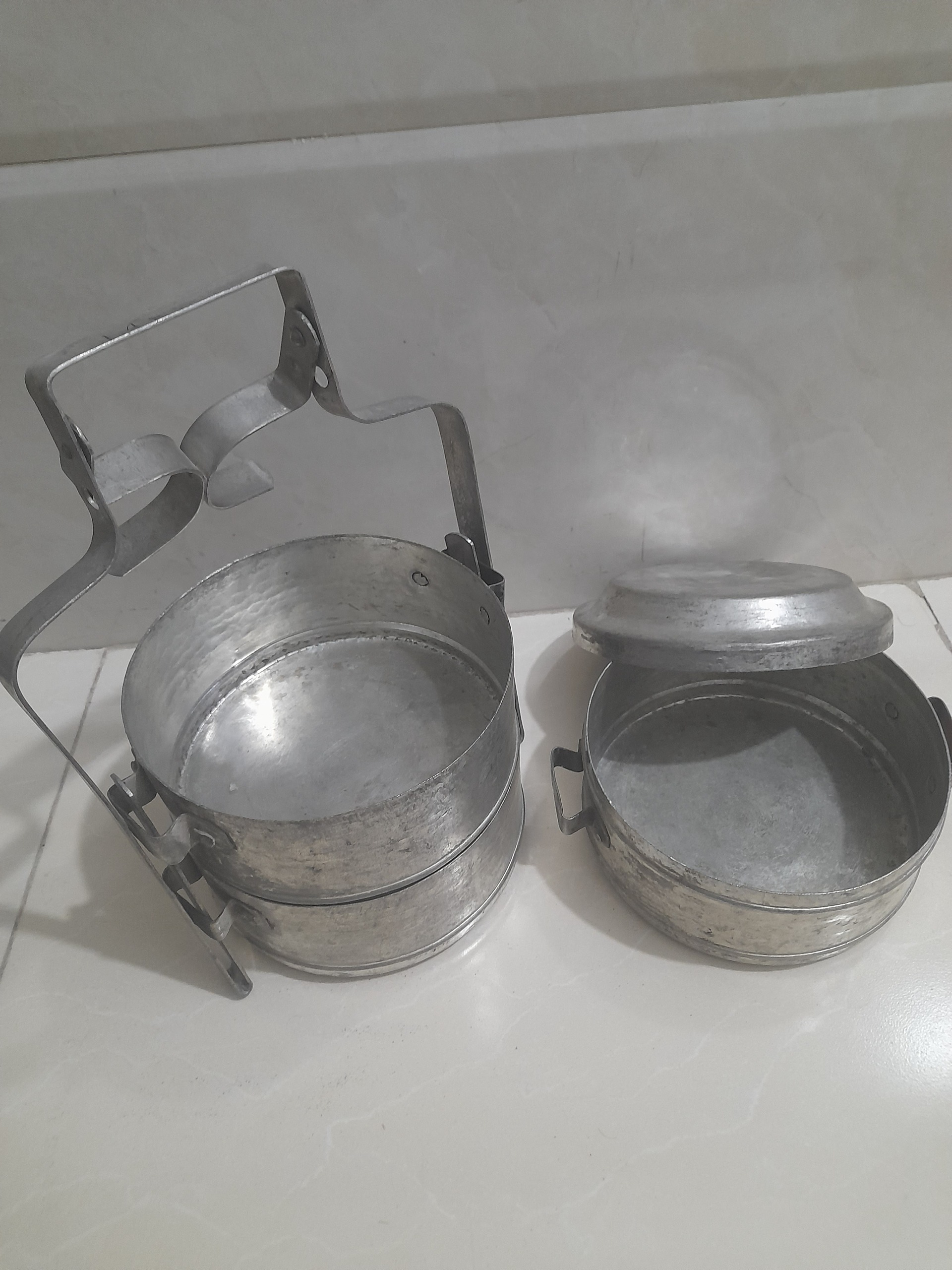 ظرف غذا قدیمی ظرف سه تیکه