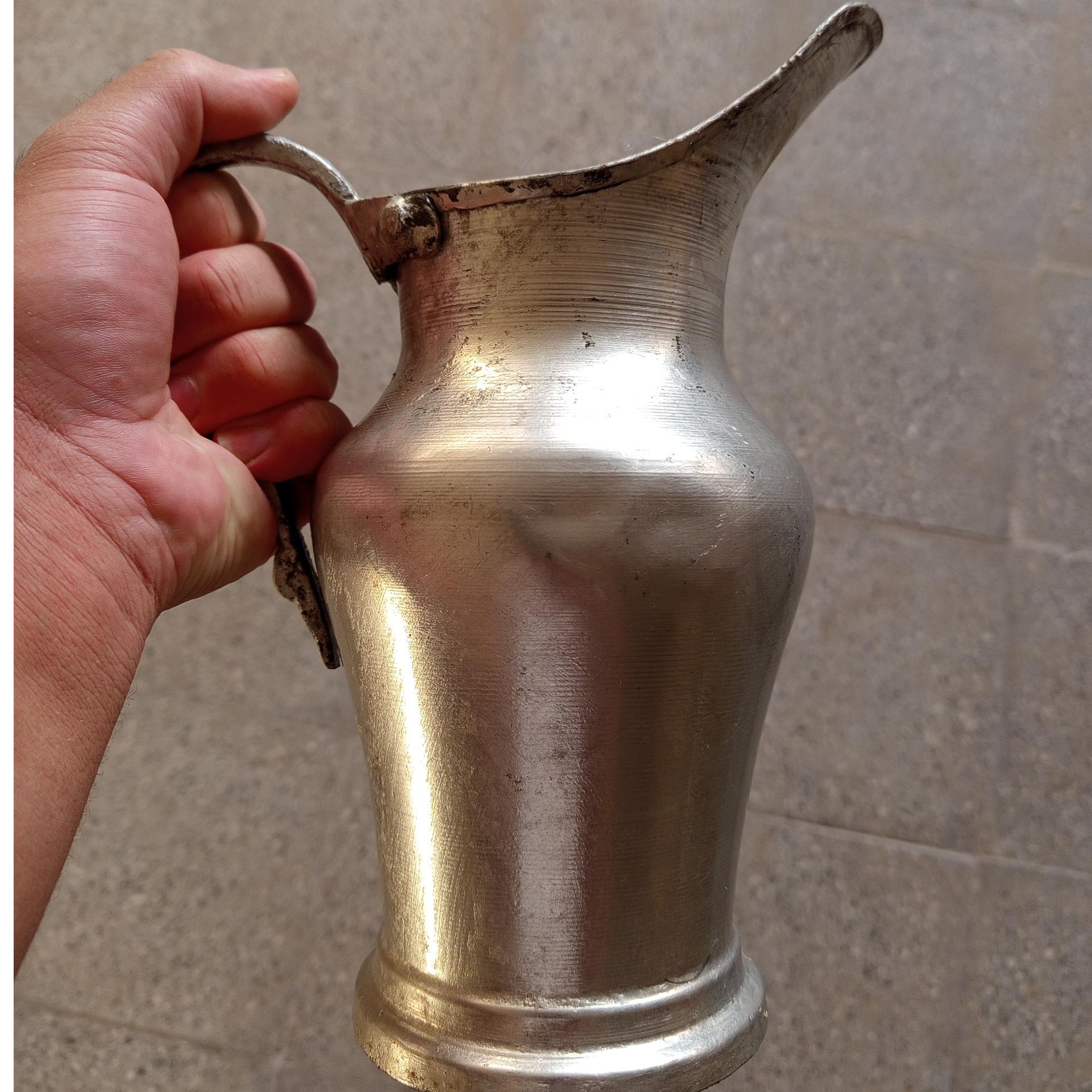 پارچ اب قدیمی مسی