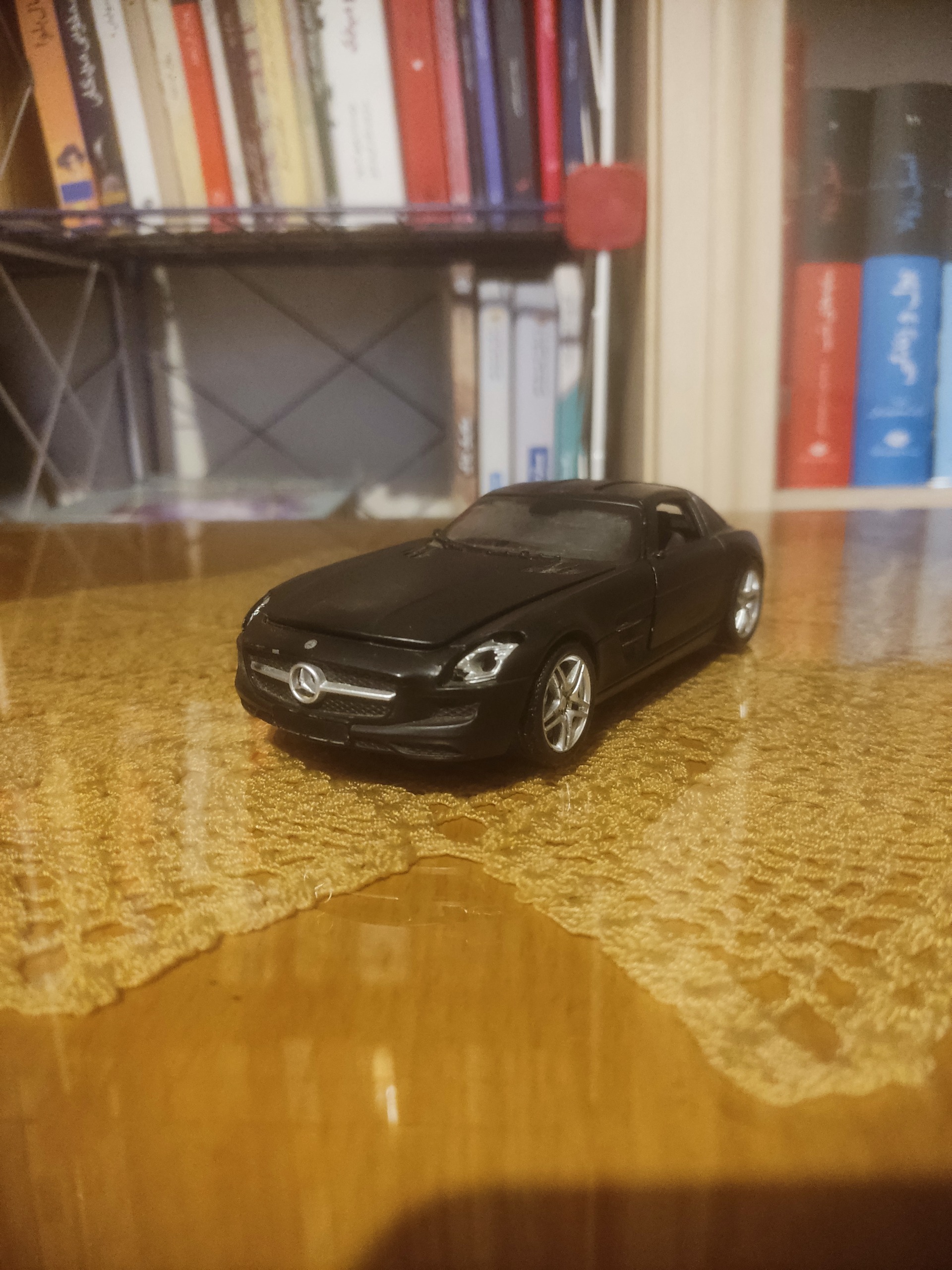 مزایده ماکت ماشین فلزی بنز SLS AMG