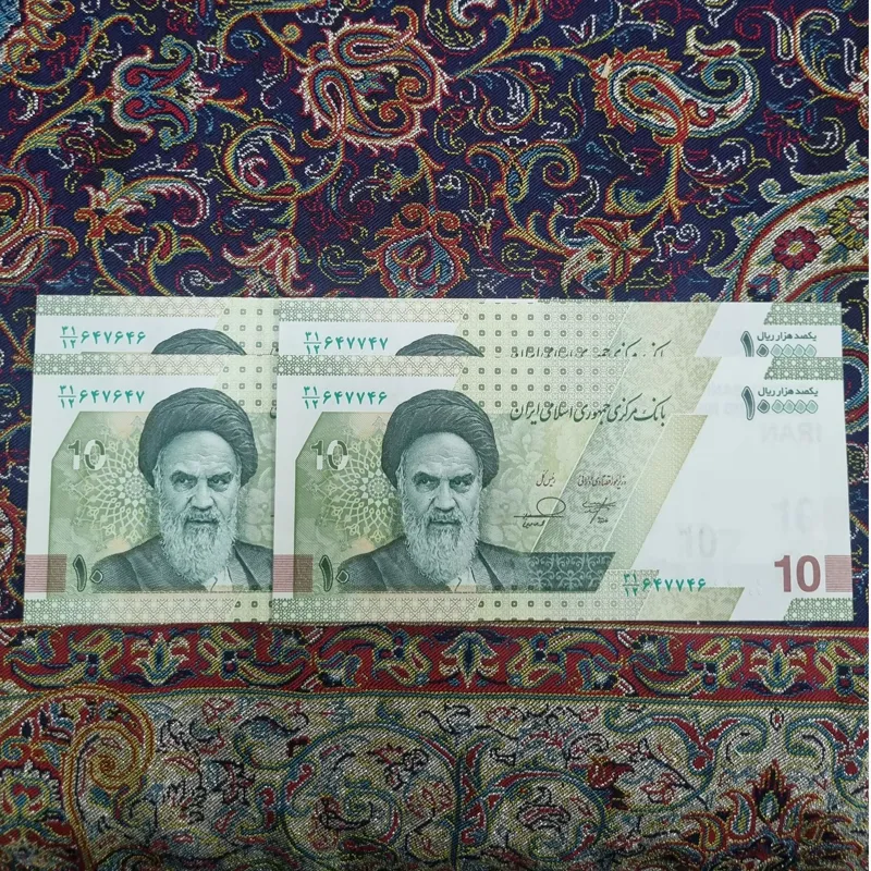 دو جفت اسکناس ده هزار تومان تکرار و قرینه