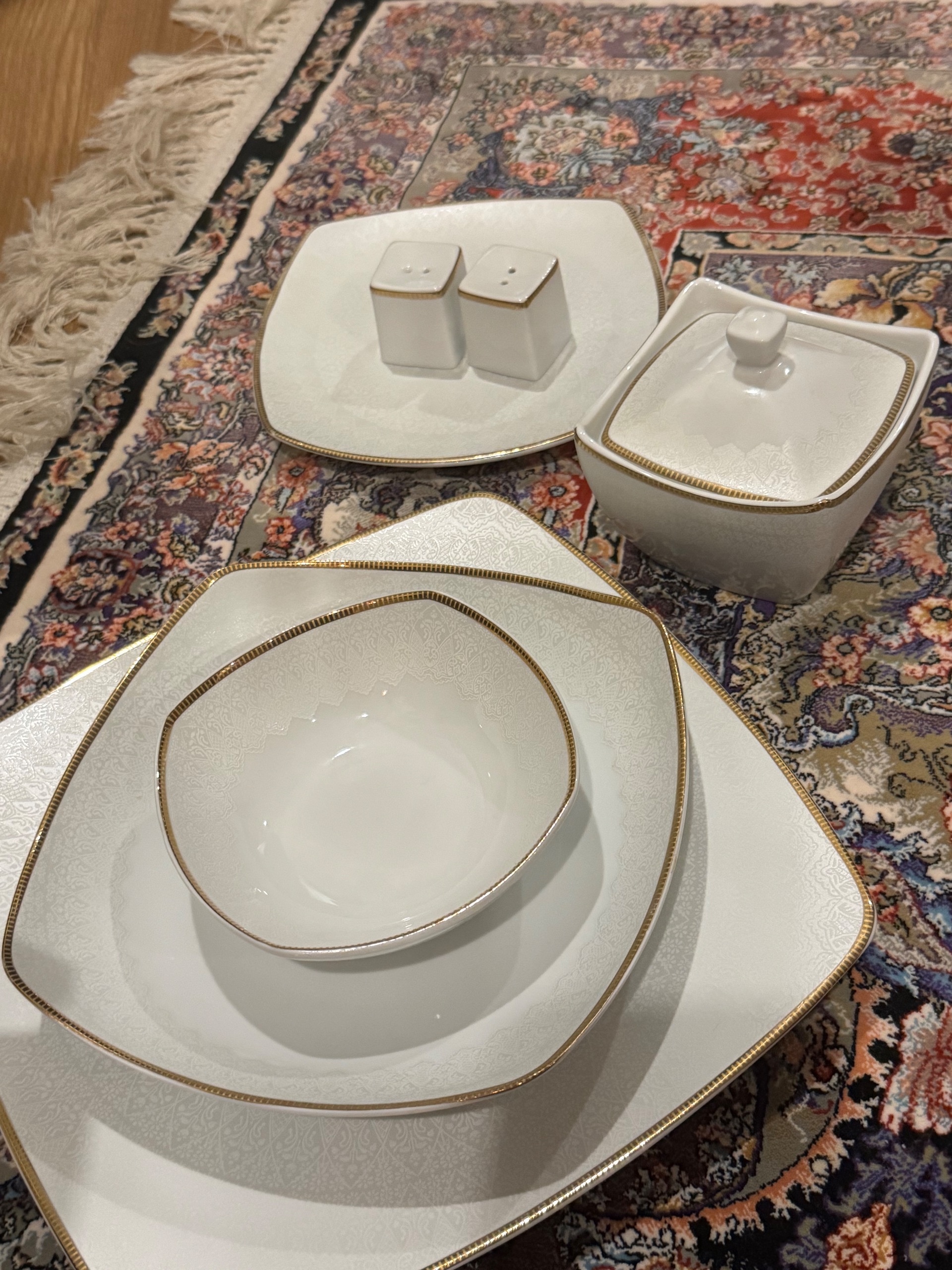 سرویس غذا خوری 6 پارچه