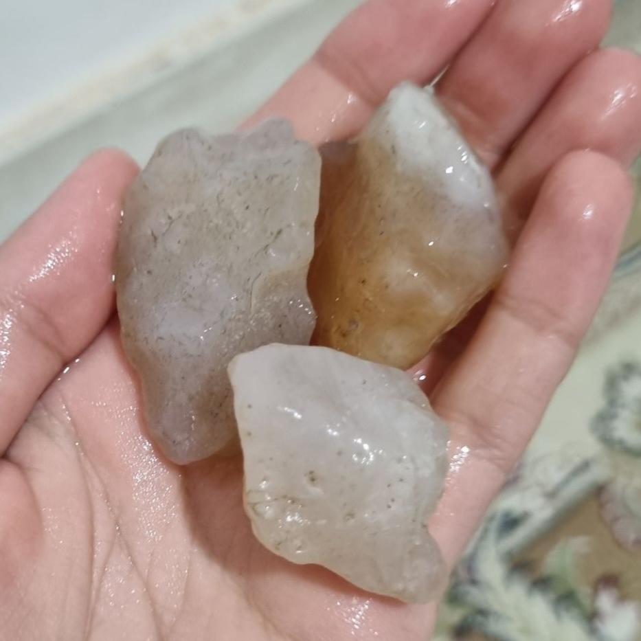 عقیق قیمت32ت وزن68