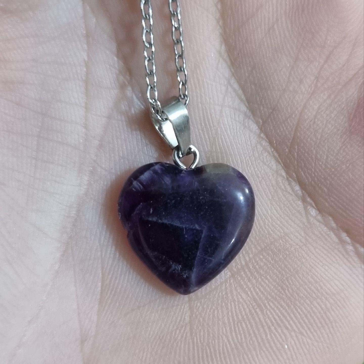 گردنبند قلبی اماتیس قیمت199ت وزن8 بدون زنجیر