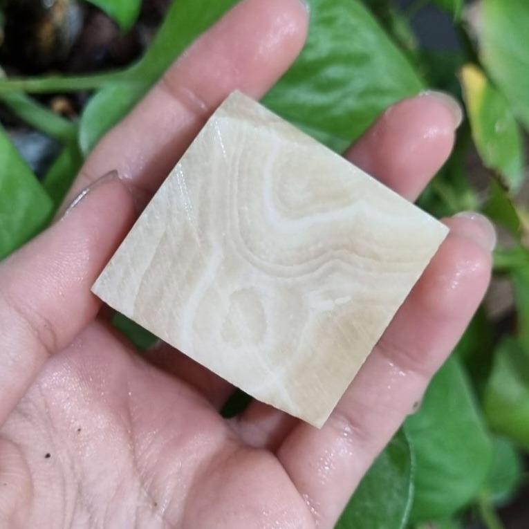 اراگونیت سفید قیمت49ت وزن111