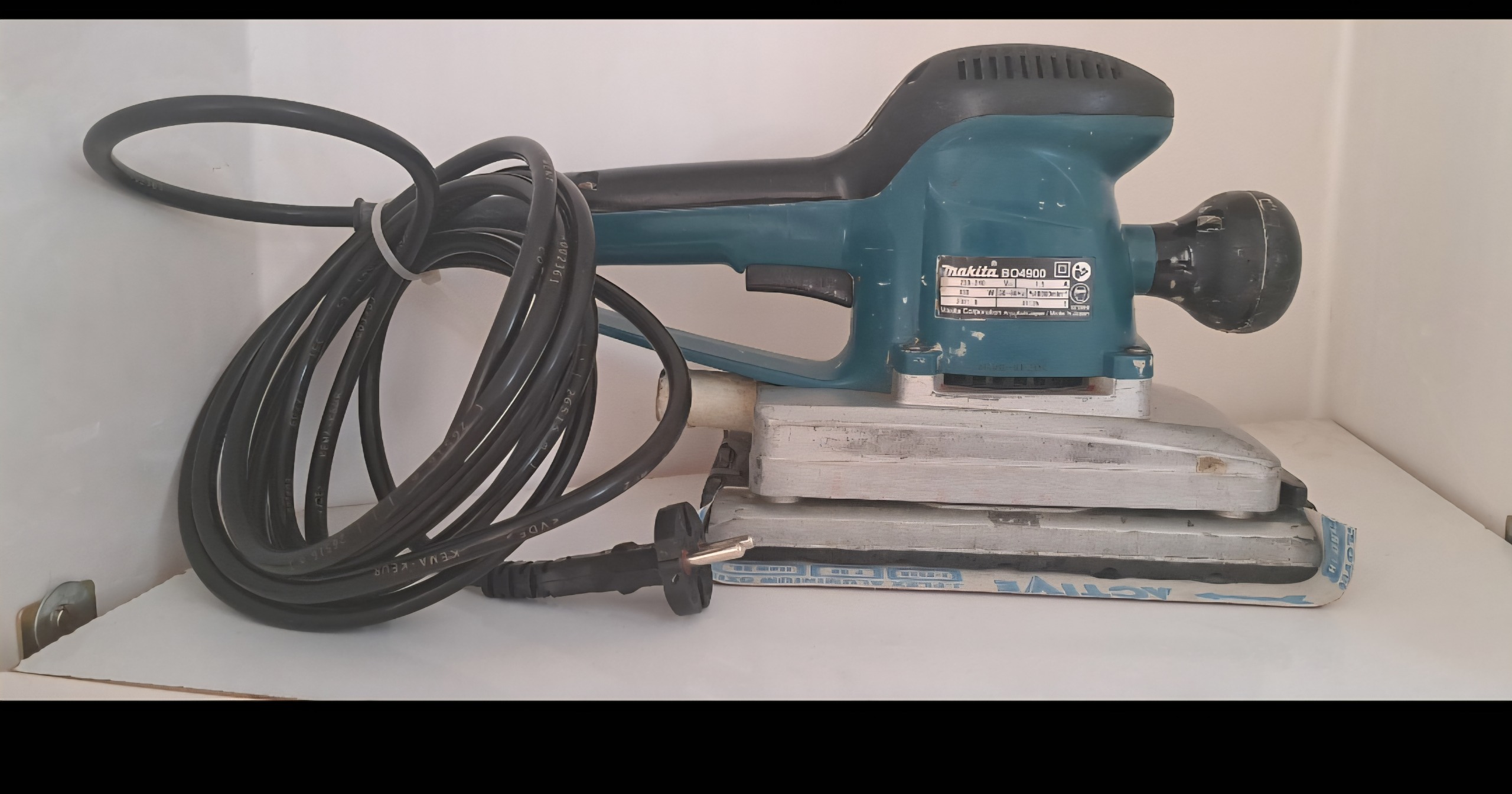 سنباده لرزان ماکیتا ژاپن BO 4900