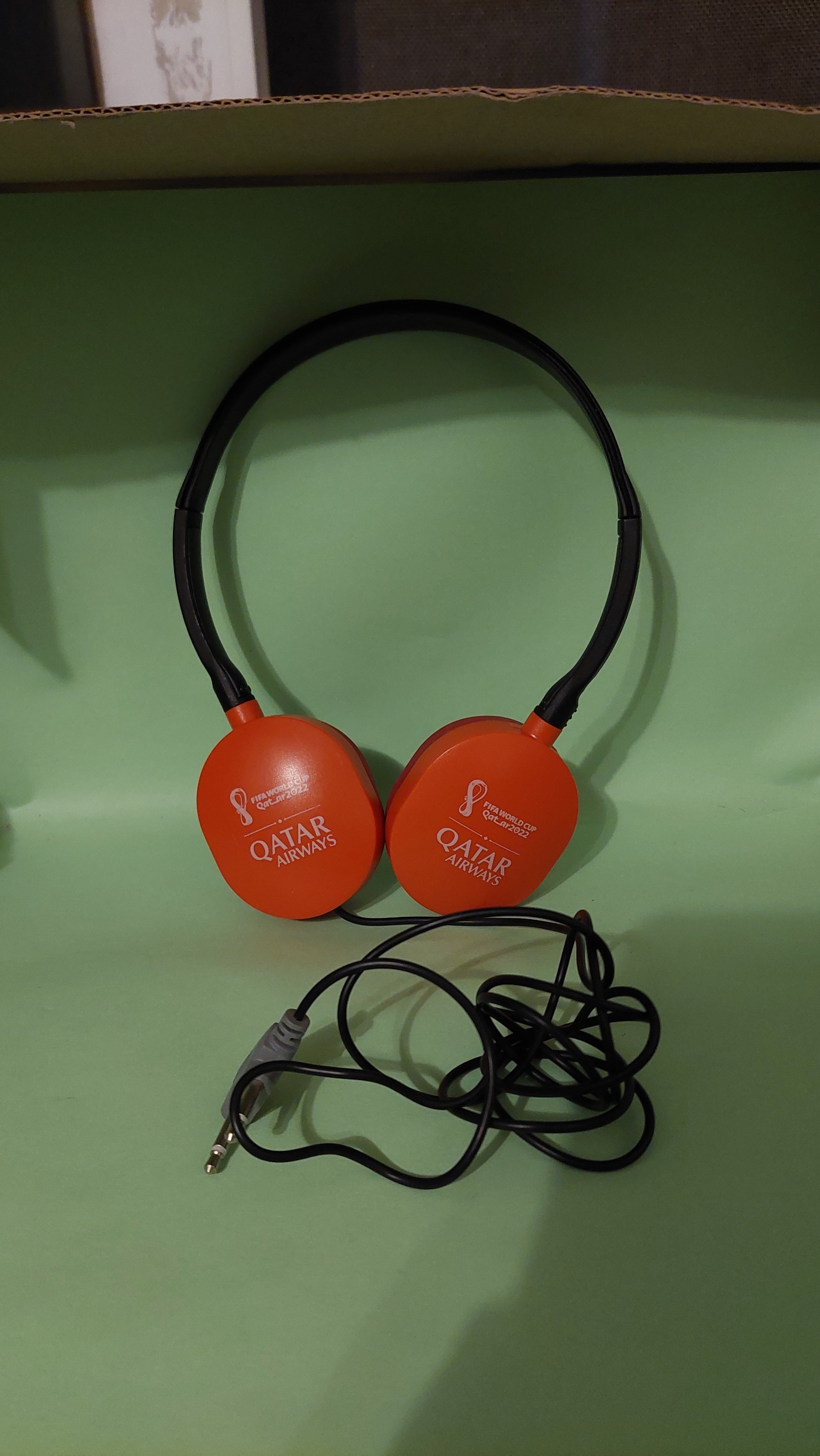 هدفون هواپیمایی قطر