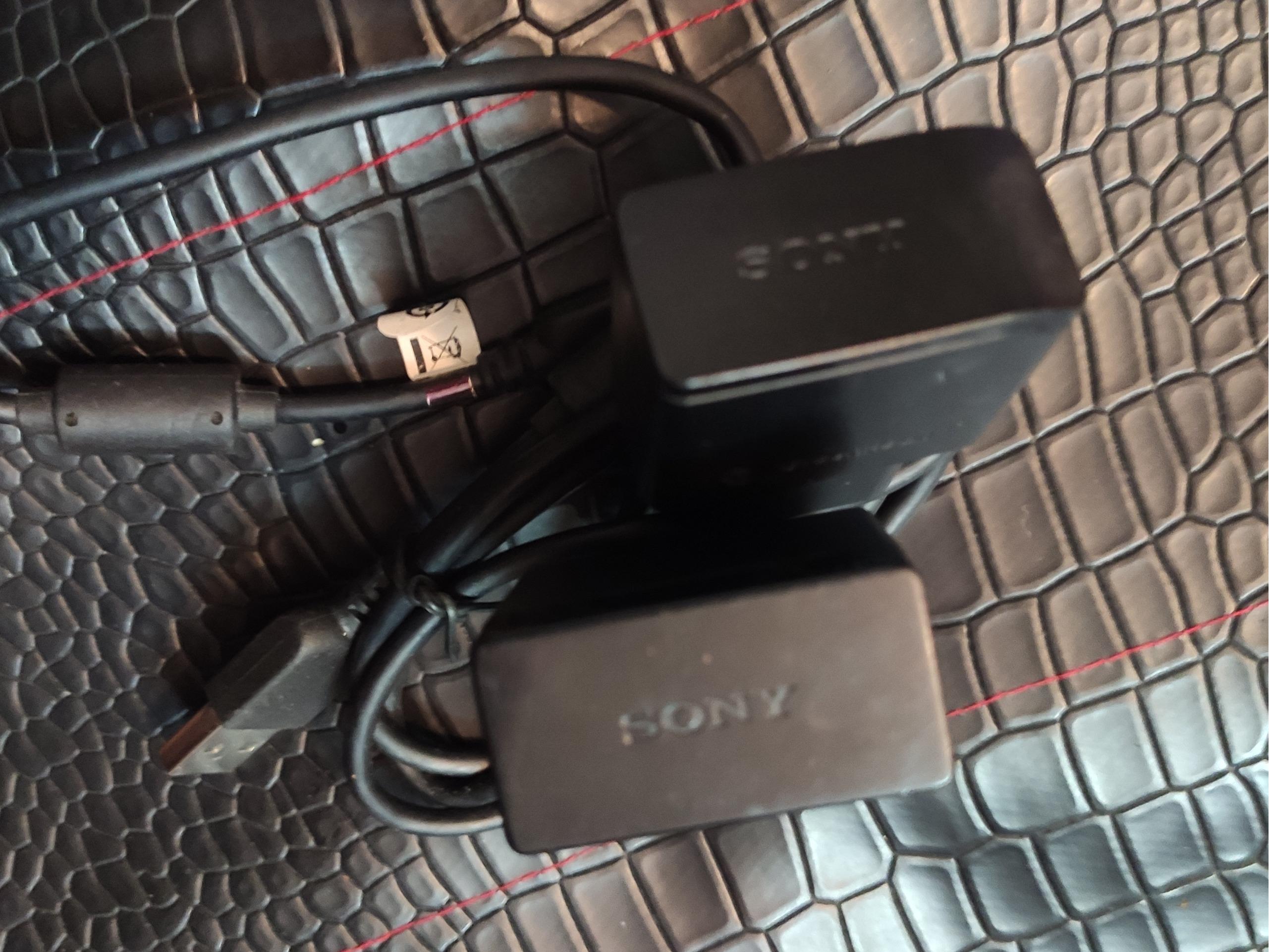 شارژر اصلی سونی