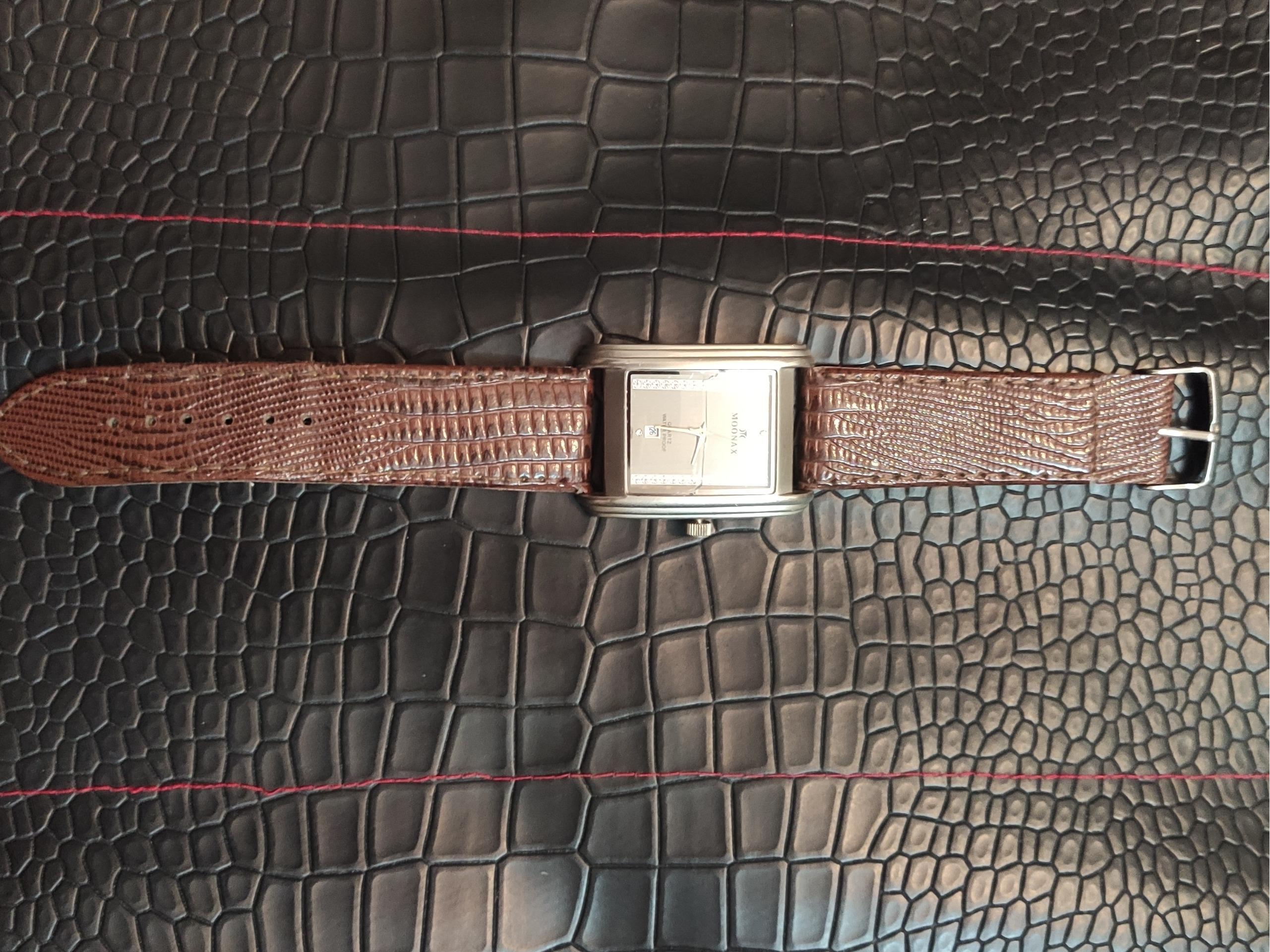 ساعت موناکس ژاپنی