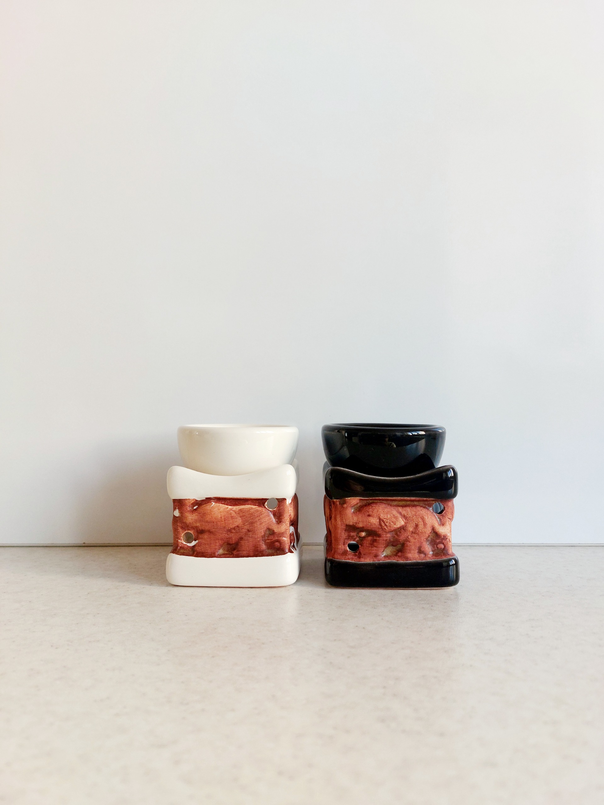 اسانس سوز و جاشمعی سفالی کوچک