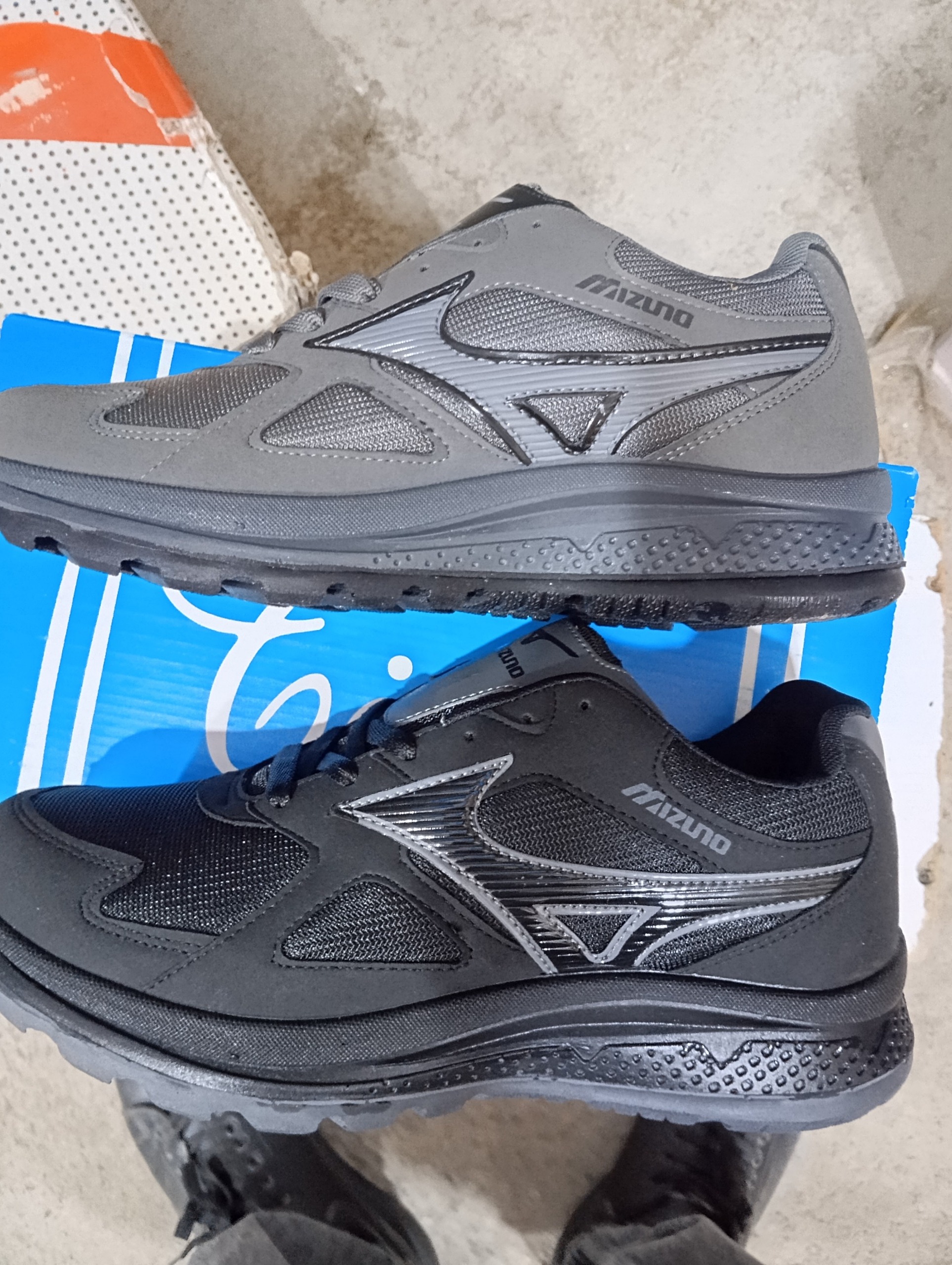 کتونی مشکی طوسی 41تا45