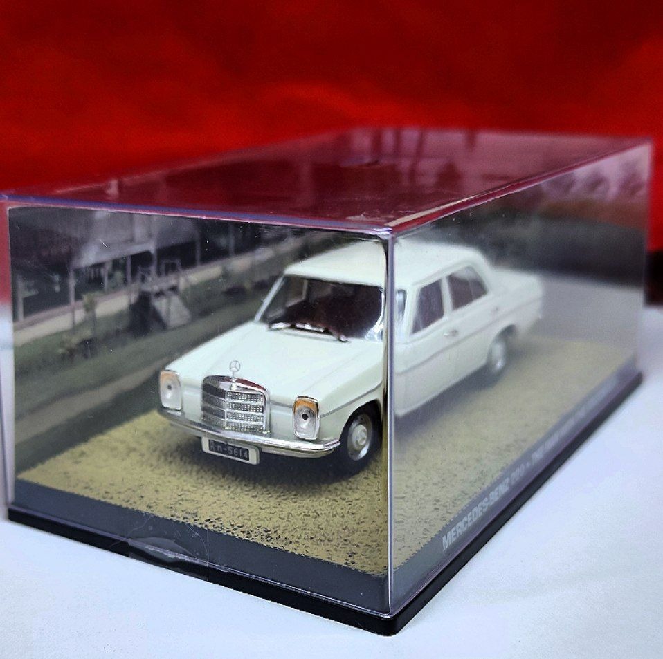 ماکت سایز 1.43 بنز معماری نایاب 007