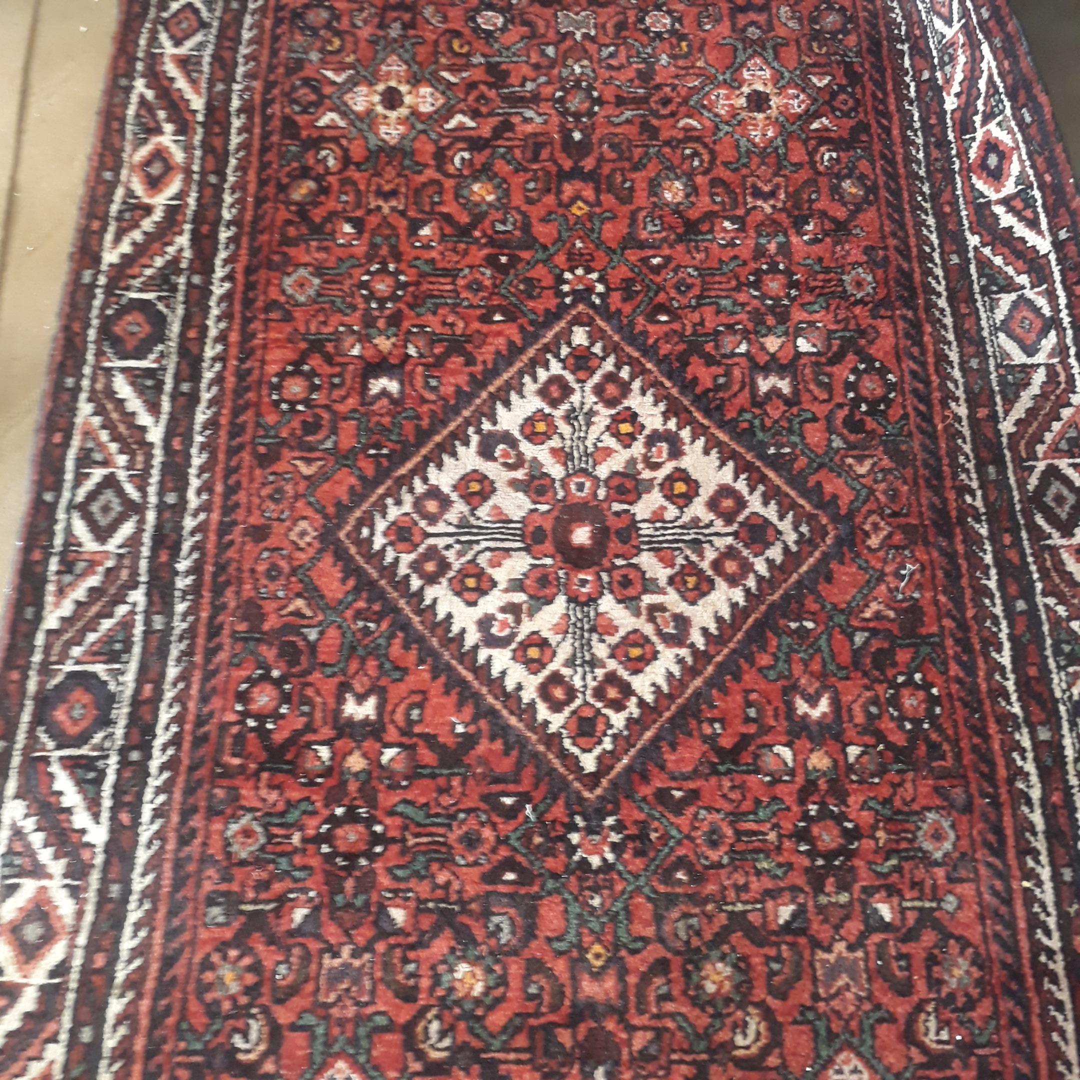 فرش دستباف قدیمی