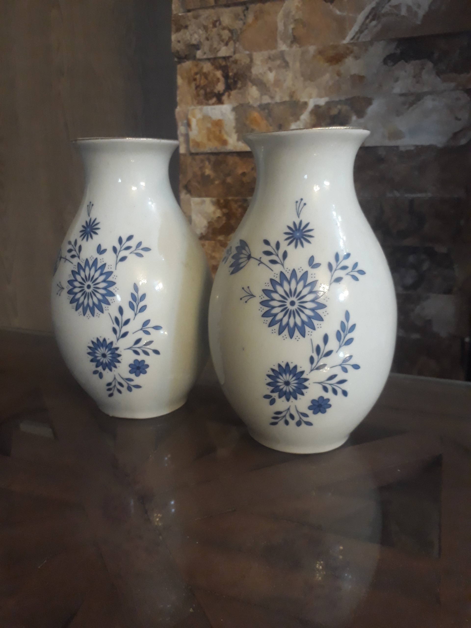 گلدان چینی قدیمی گیلان چینی مارک دار