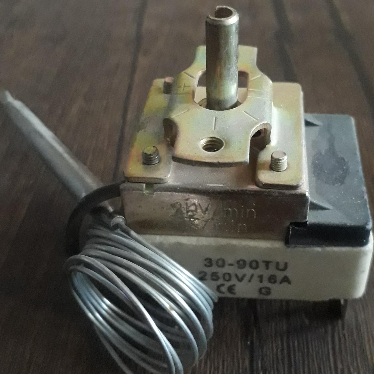 ترموستات 250 ولت 16 آمپر