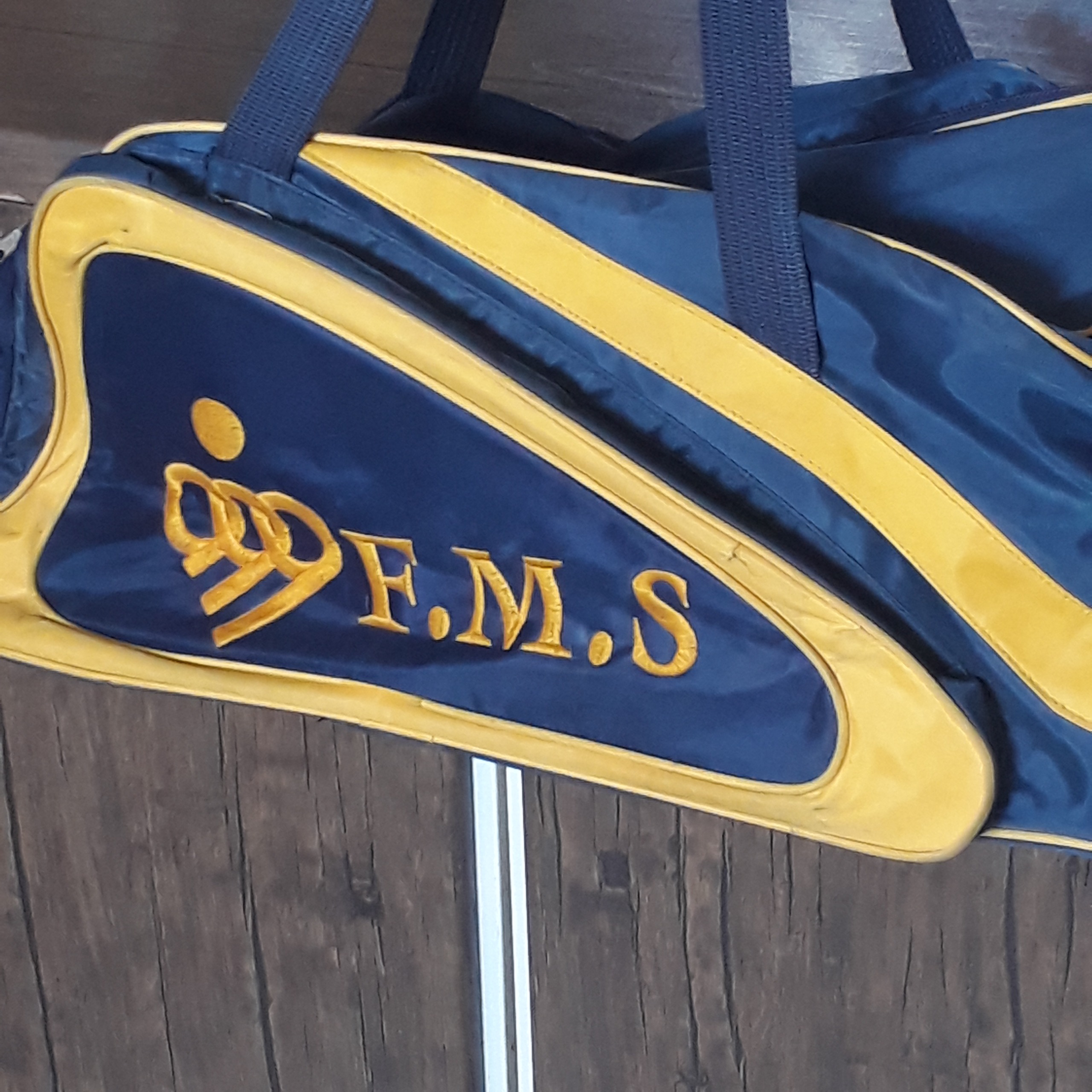 ساک ورزشی دو عدد جوراب سپاهان همه با هم