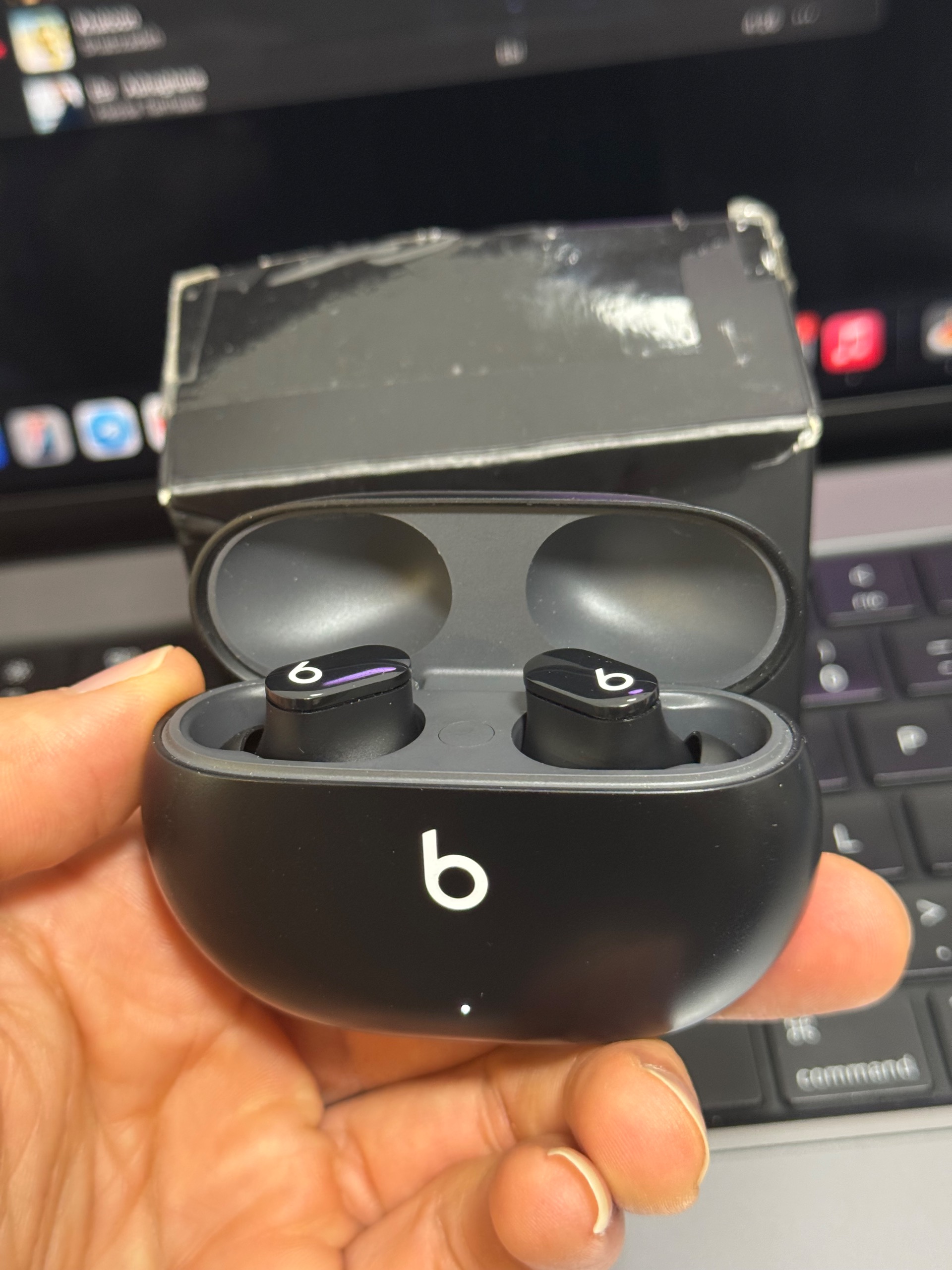 Beats Studio buds Airpods بیتس استودیو بادز